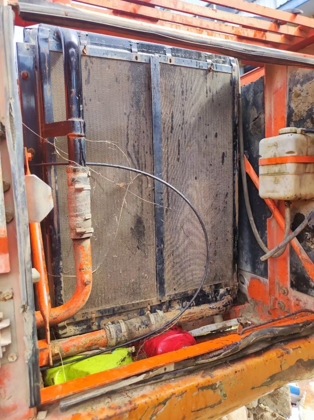 DOOSAN  DX220-7  Excavator