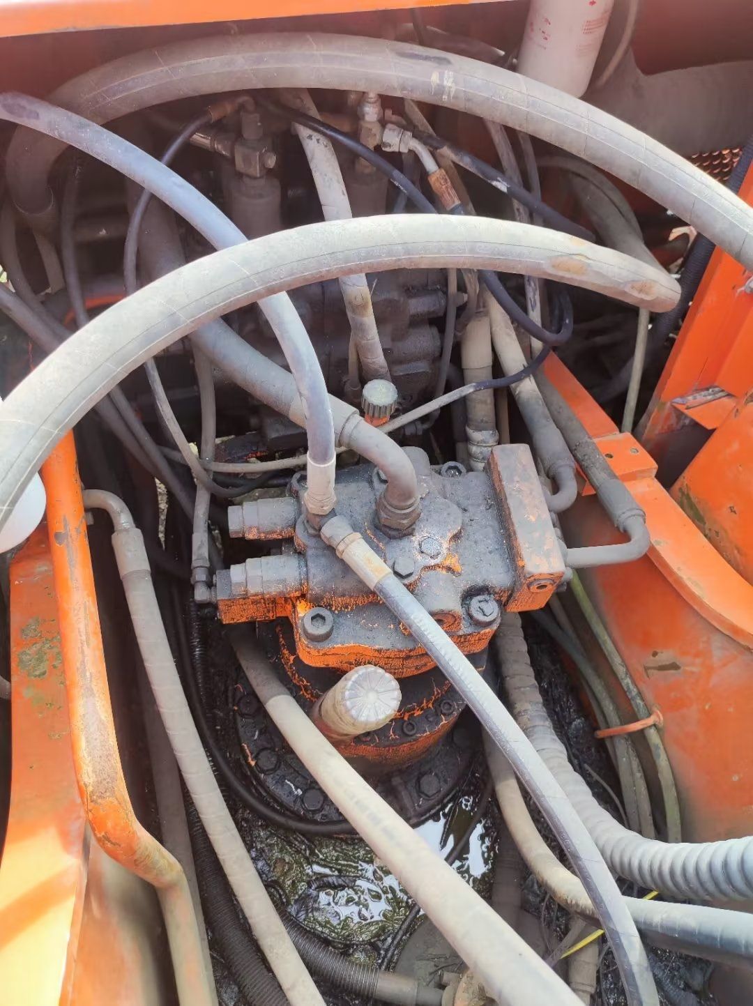 DOOSAN  DX220-7  Excavator