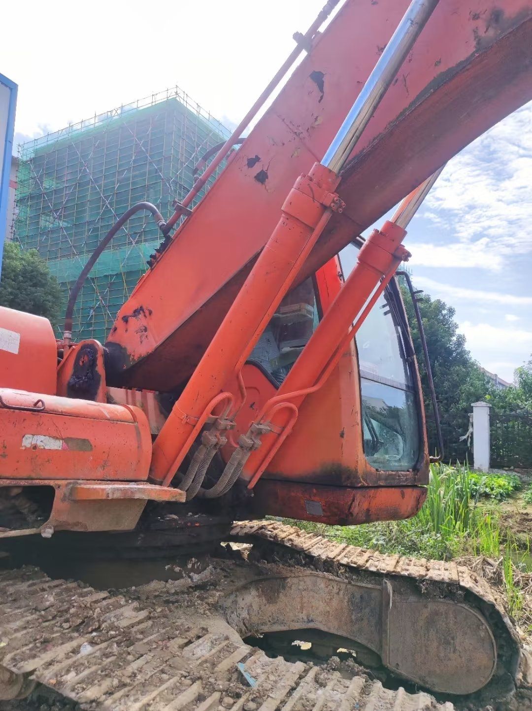 DOOSAN  DX220-7  Excavator