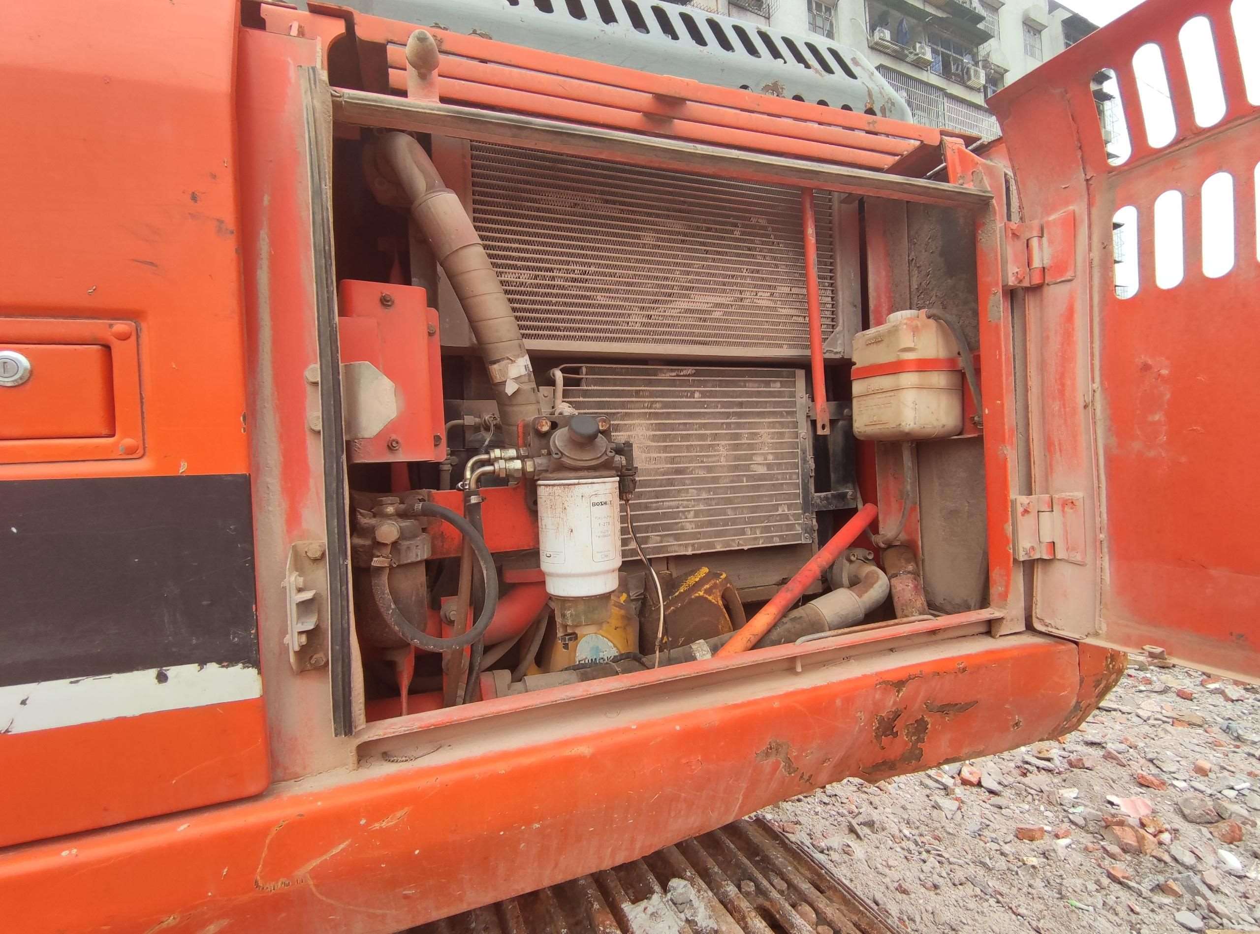 DOOSAN  DX225LC-9   Excavator