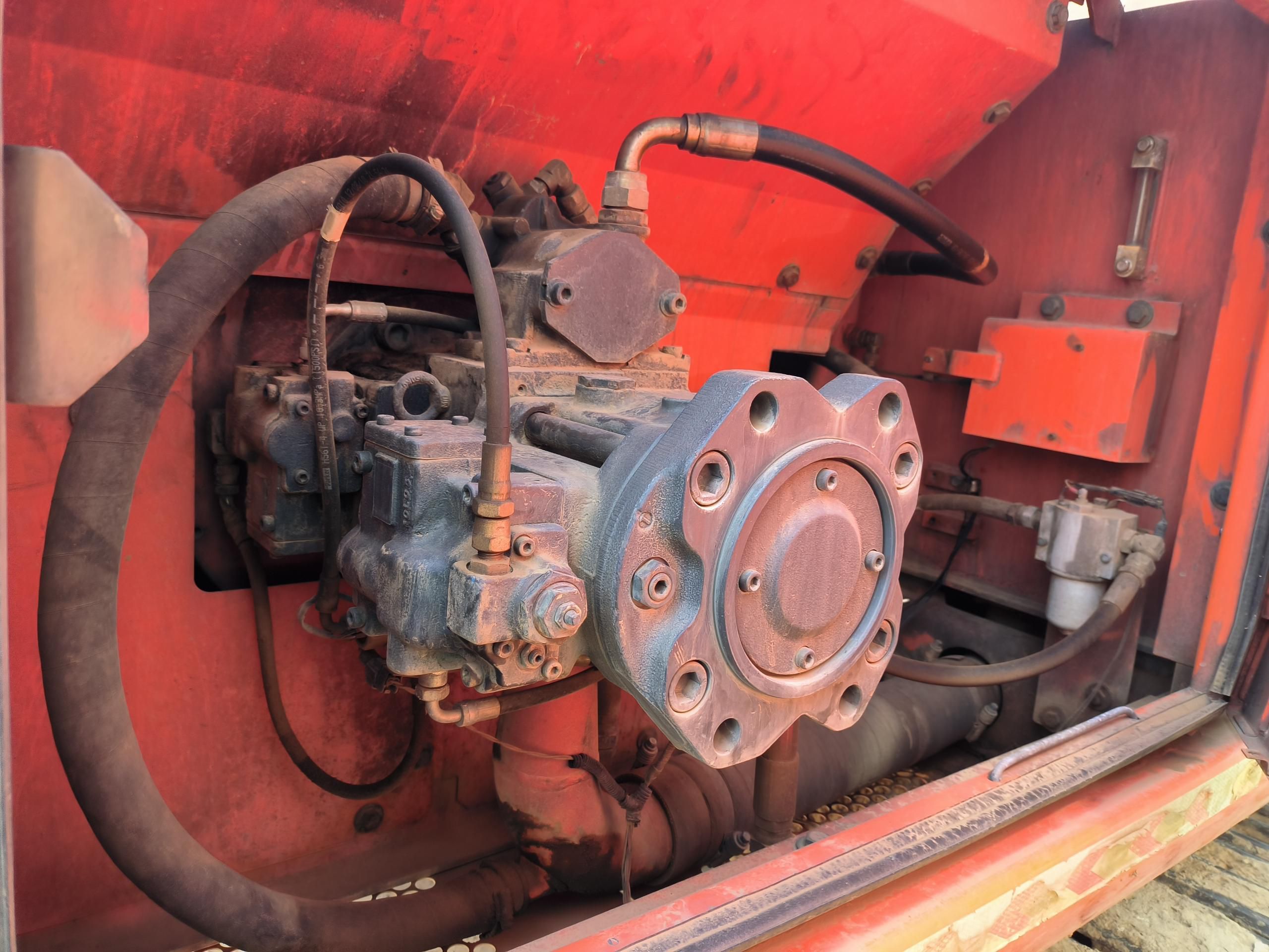 DOOSAN  DX225LC-9  Excavator