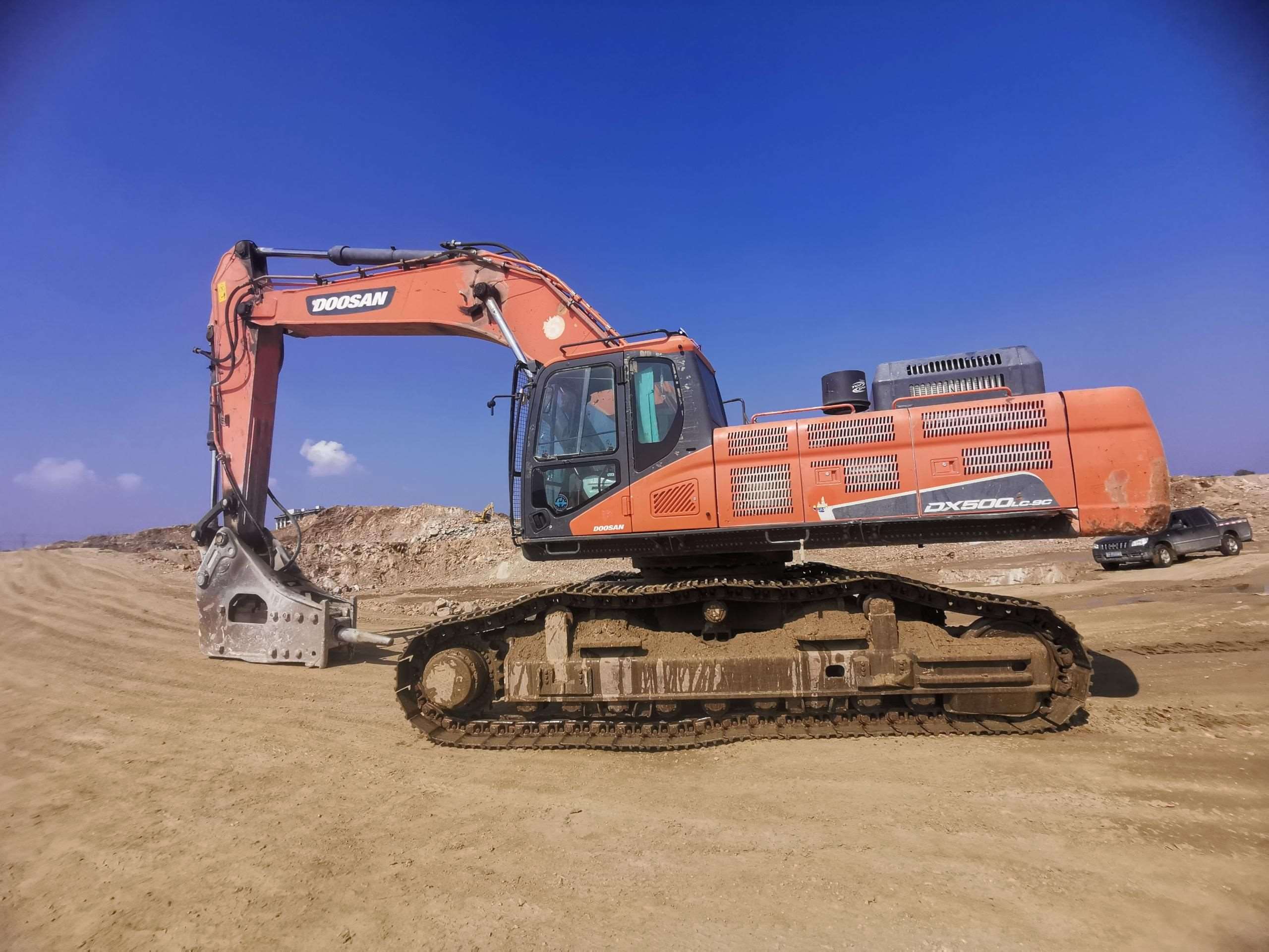 DX500LC-9C  Excavator