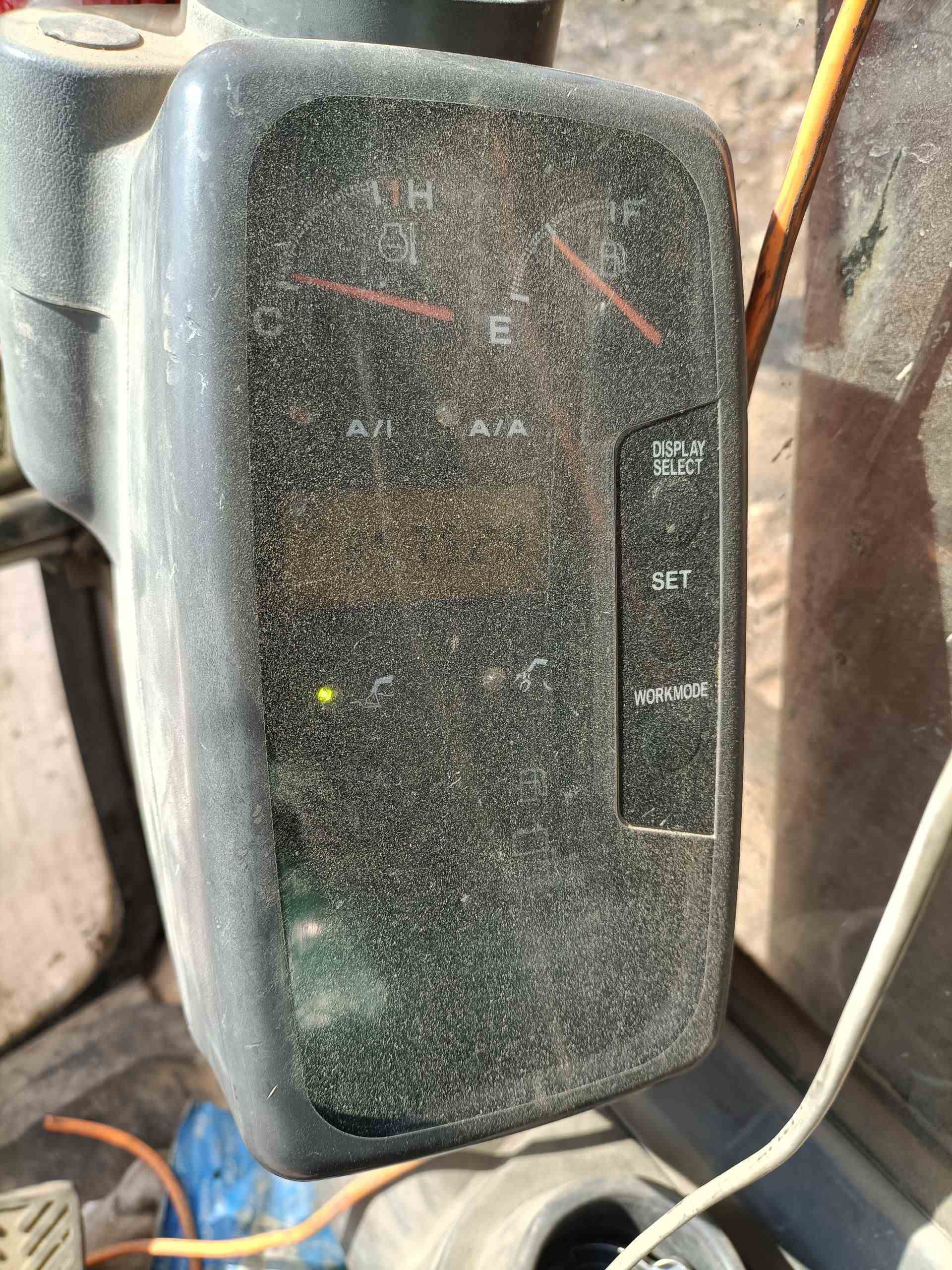 Hitachi EX200-6  Excavator