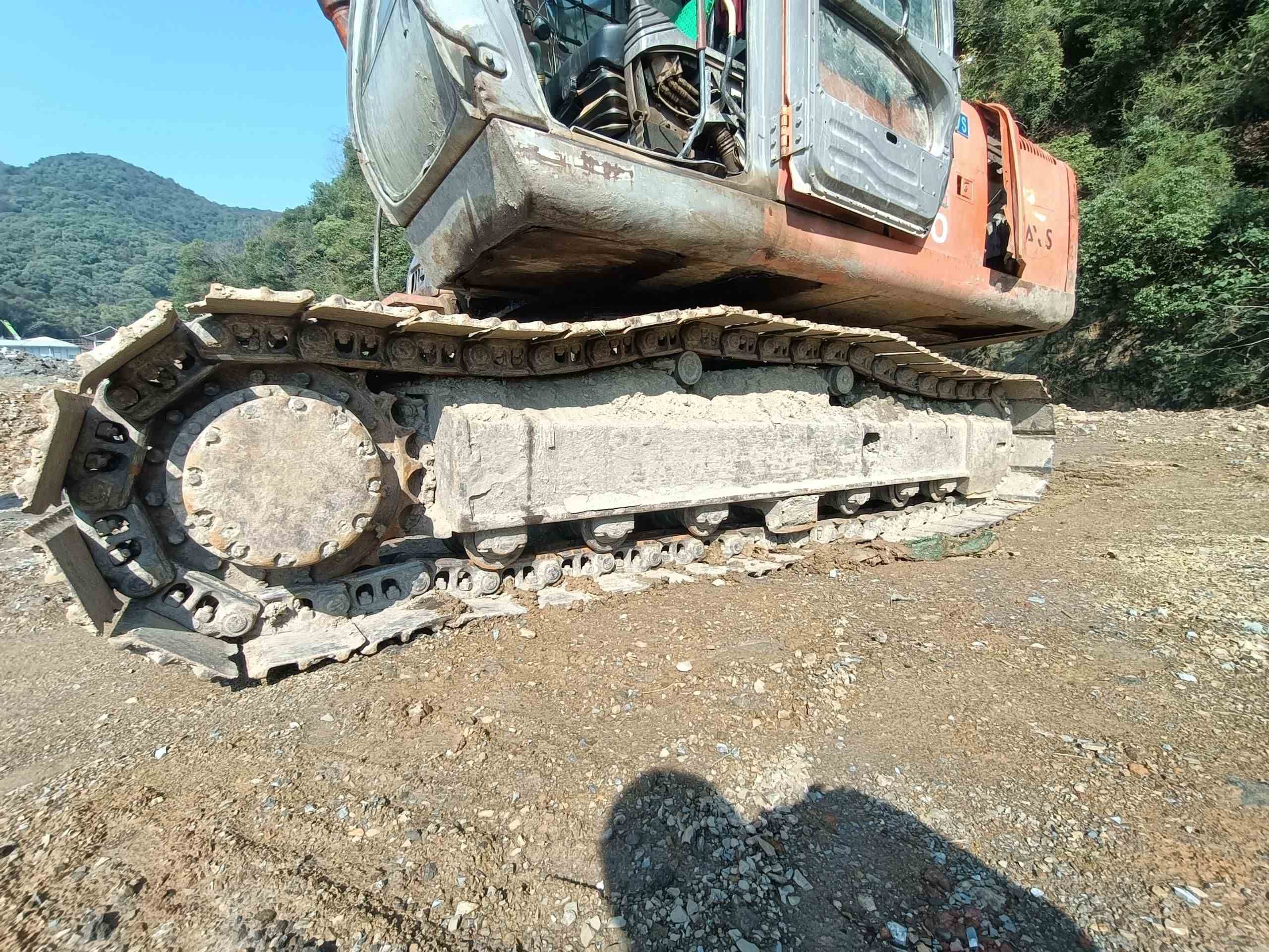 Hitachi EX200-6  Excavator