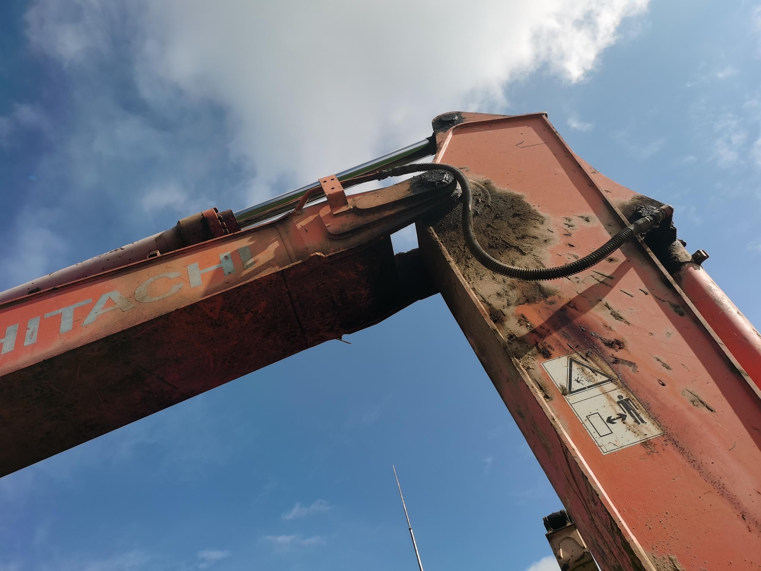 Hitachi ZX200-3G  Excavator