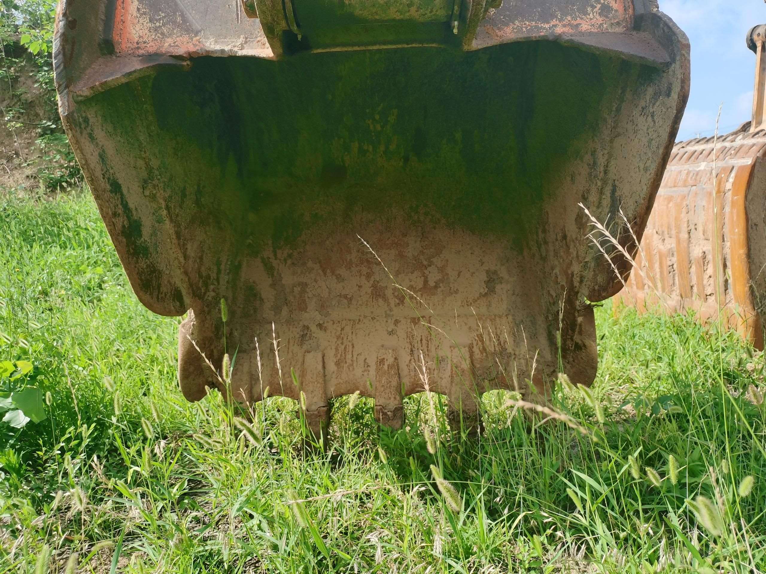 Hitachi ZX200-3G  Excavator