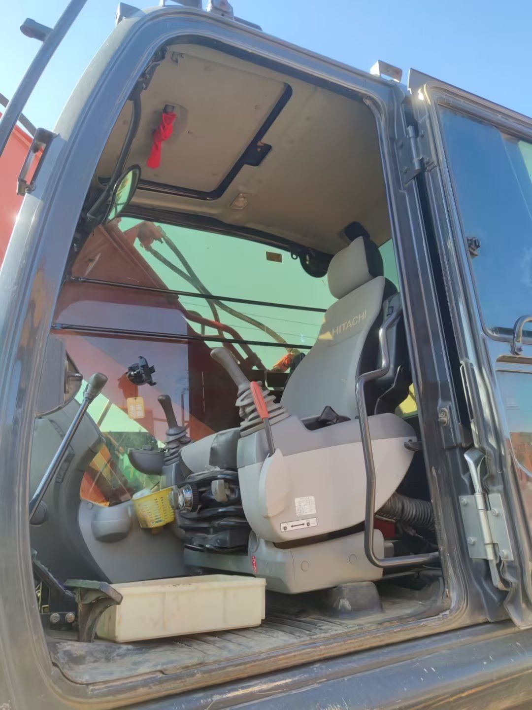 Hitachi ZX210H-5A  Excavator