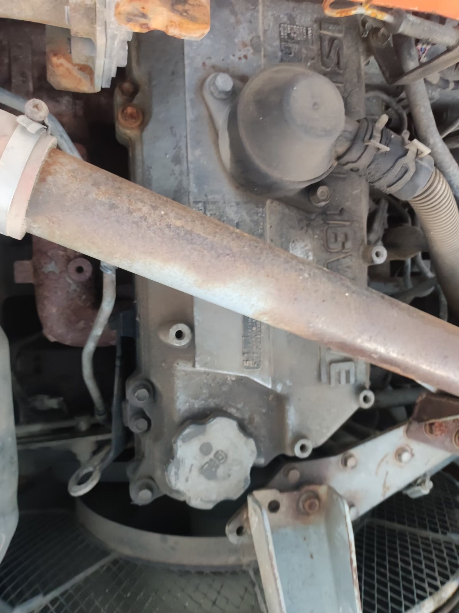 Hitachi ZX210LC-3  Excavator