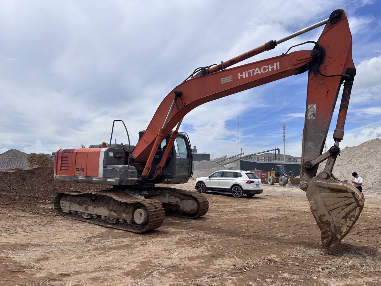 Hitachi ZX240-3  Excavator