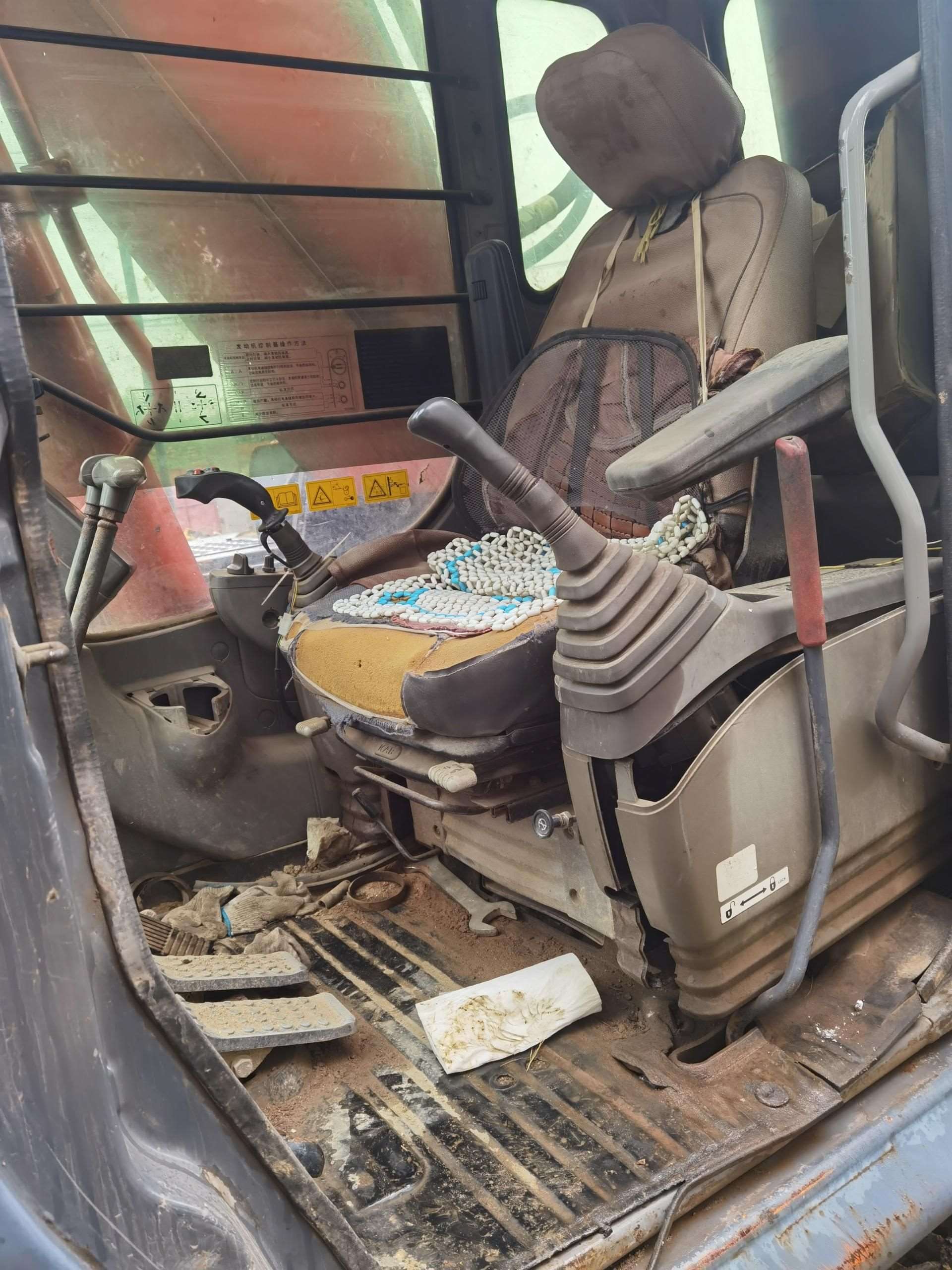 Hitachi ZX330  Excavator