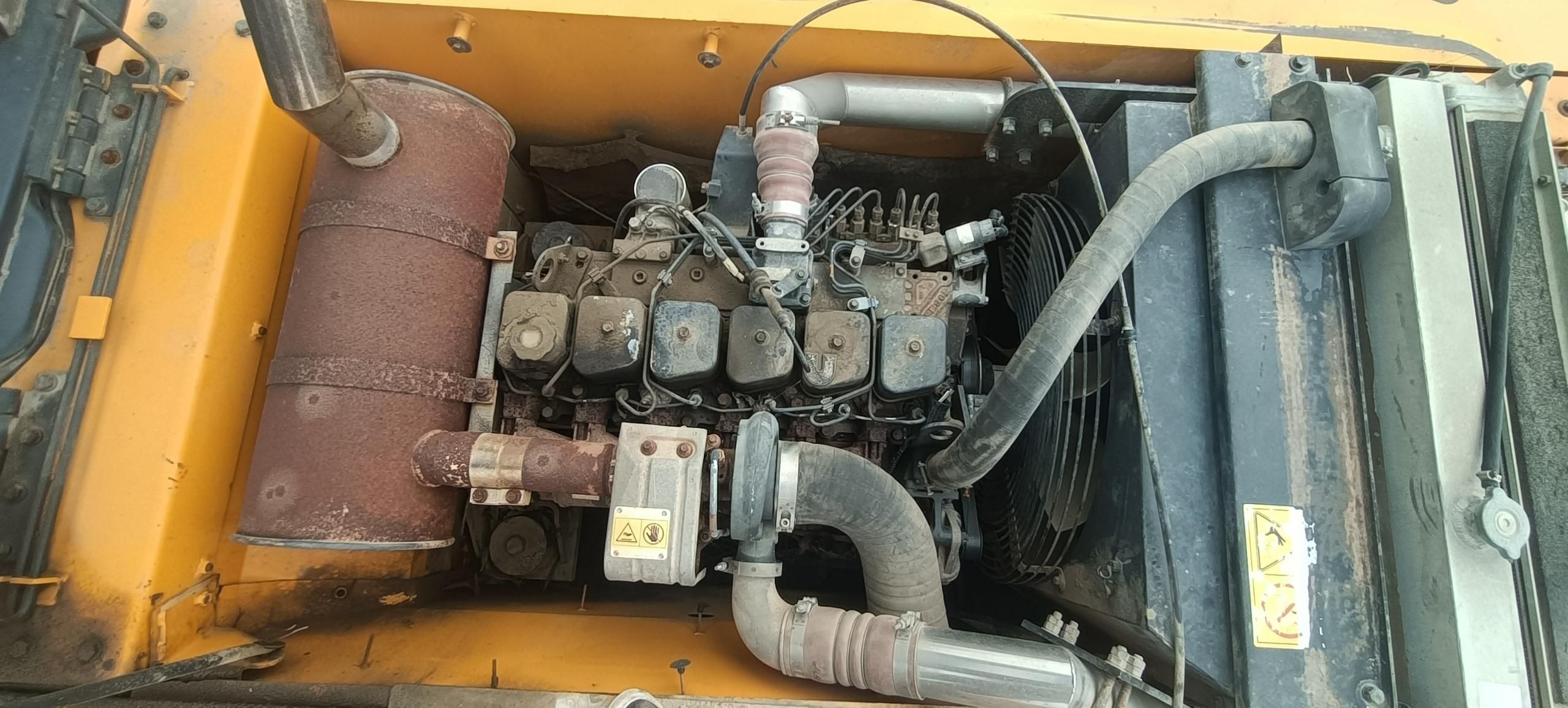 HyundaiR215-7C  Excavator