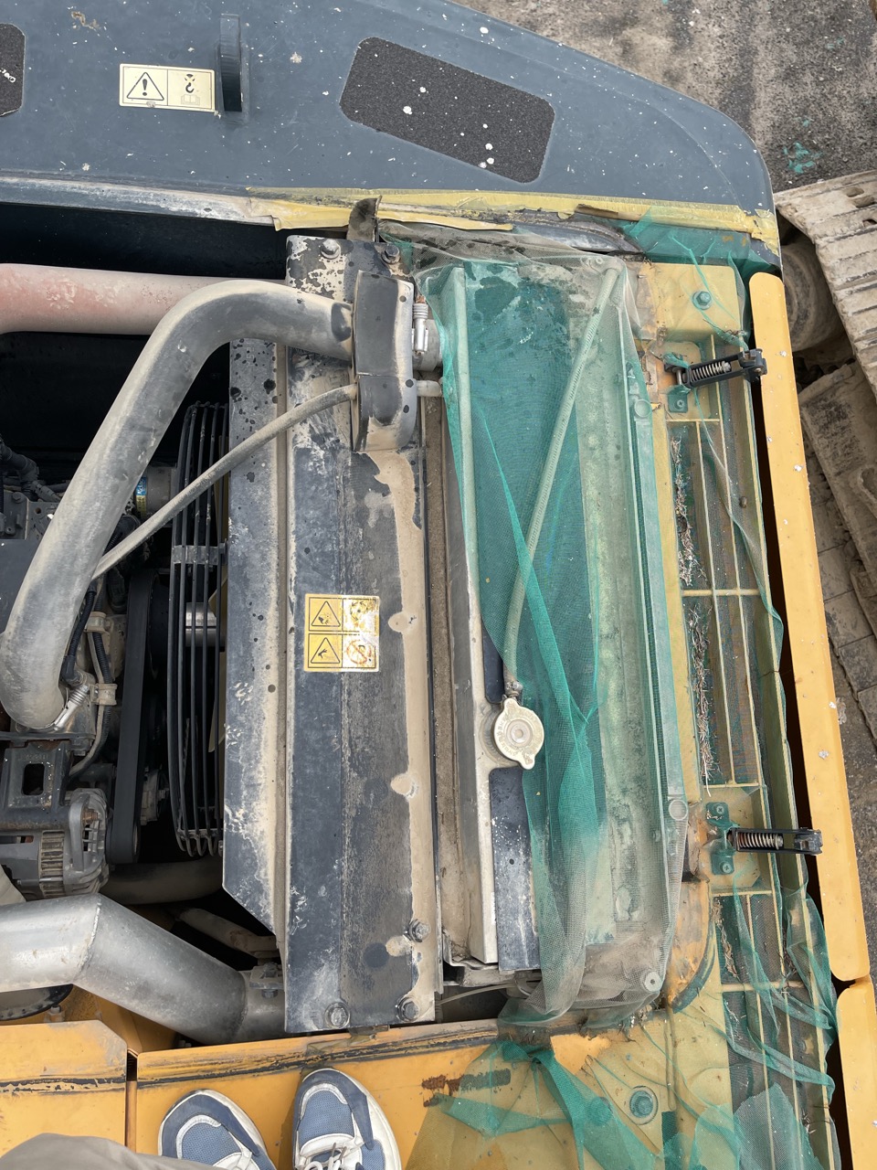 Hyundai R215VS  Excavator