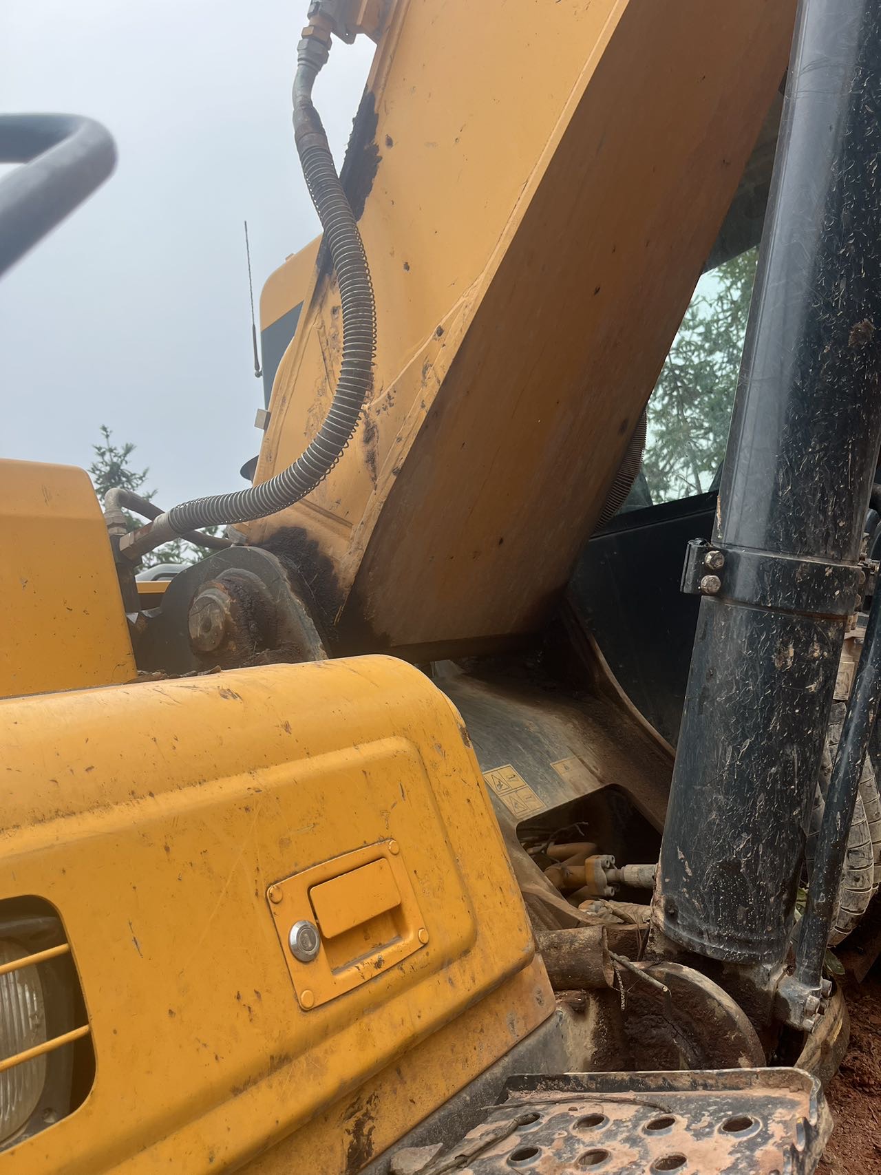 HyundaiR215VS  Excavator