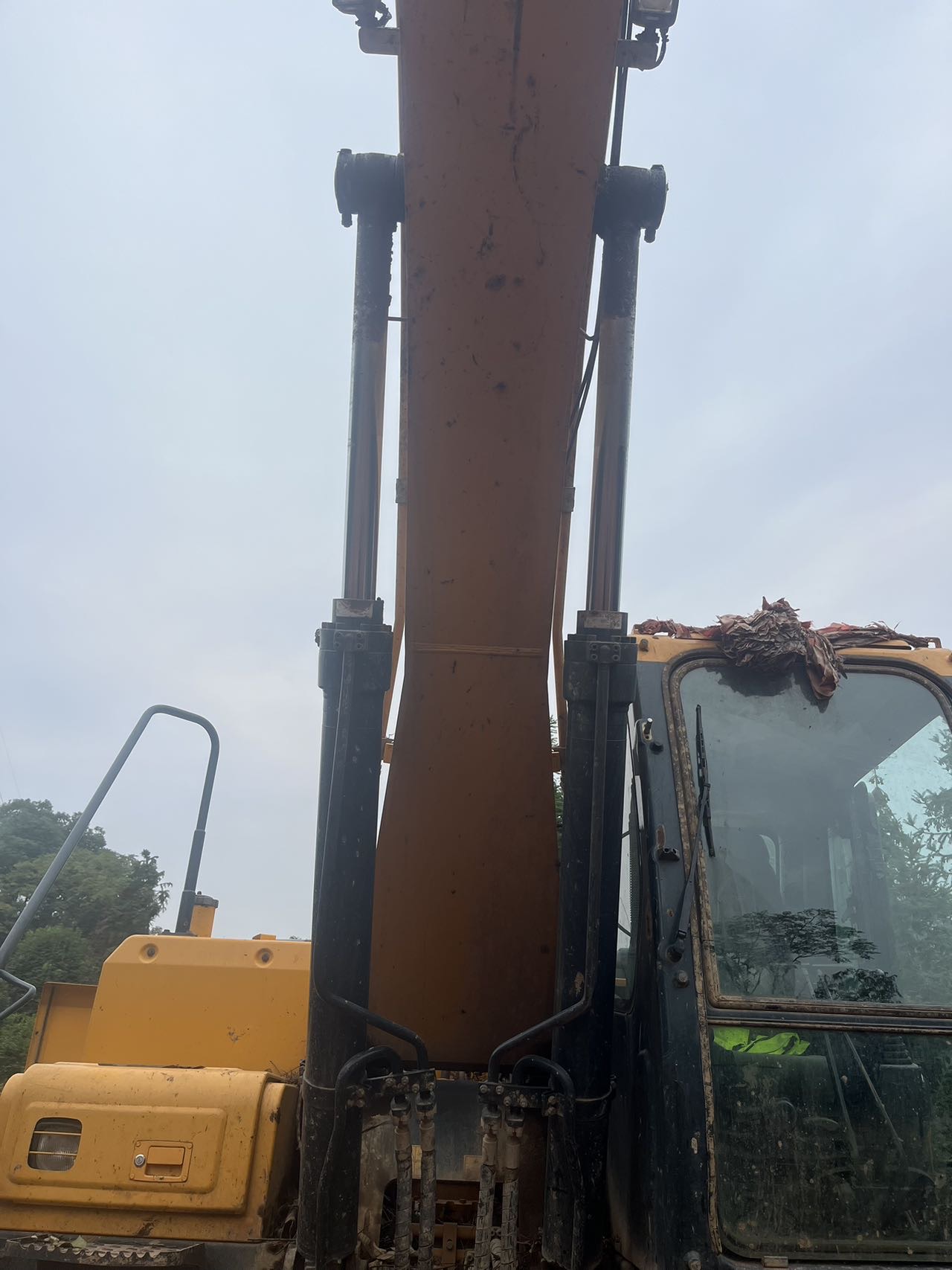 HyundaiR215VS  Excavator