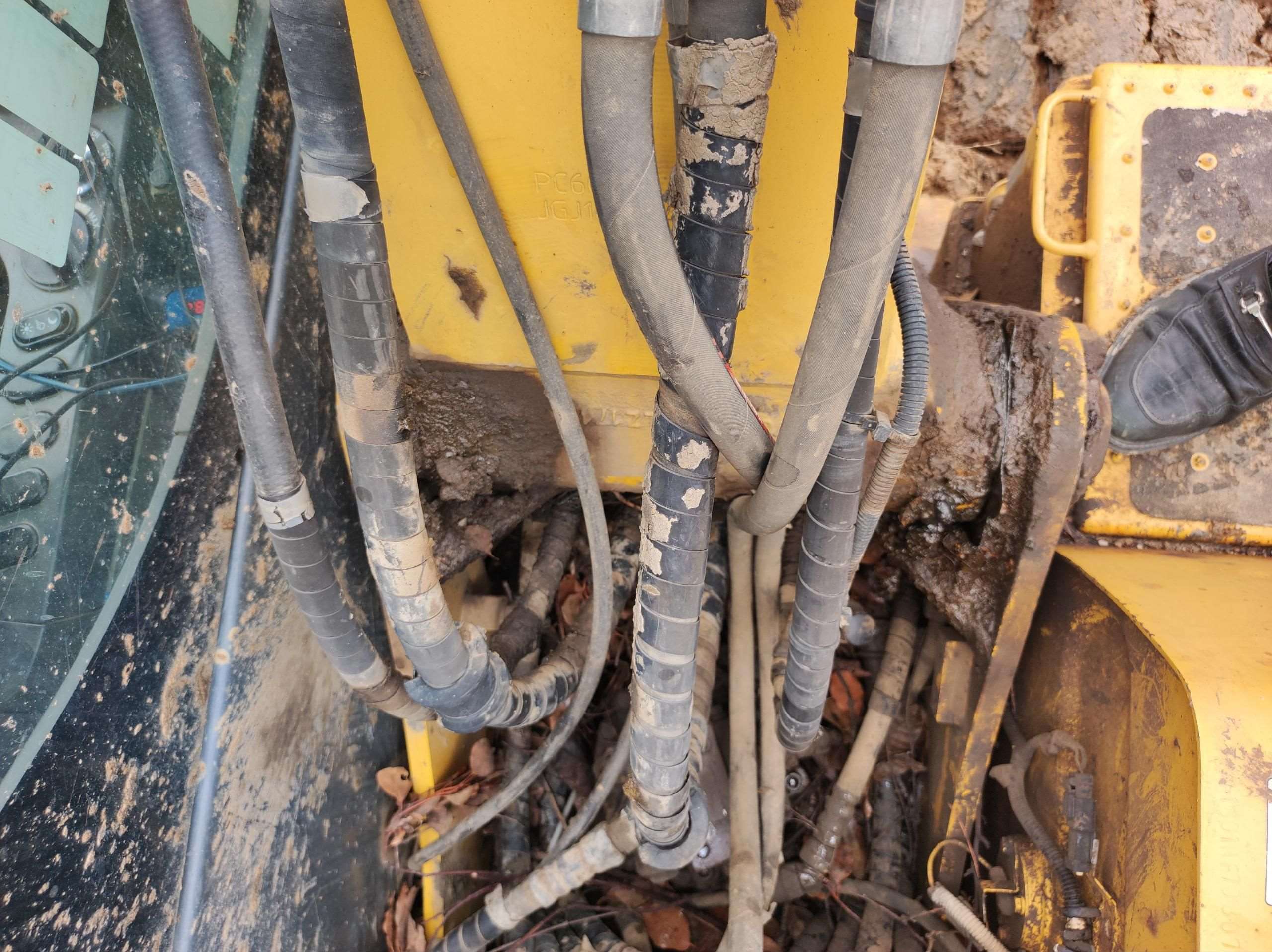 Komatsu PC60-8  Excavator