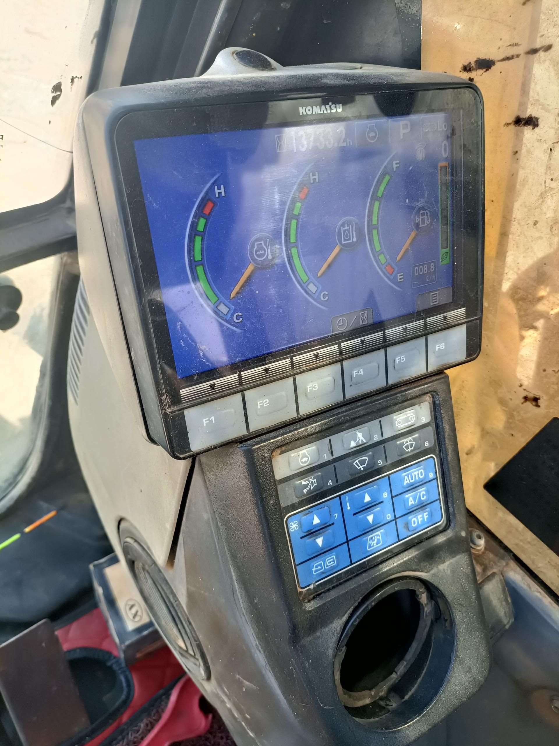 Komatsu PC130-8MO  Excavator