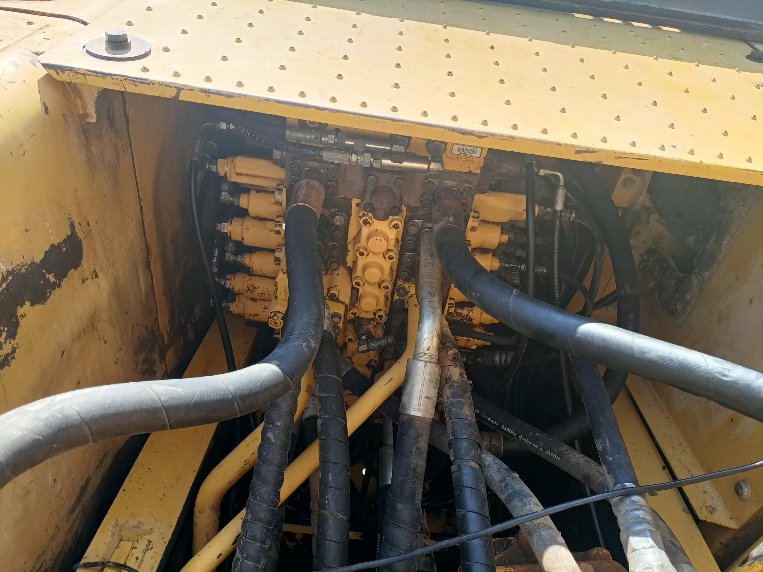 Komatsu PC130-8MO  Excavator