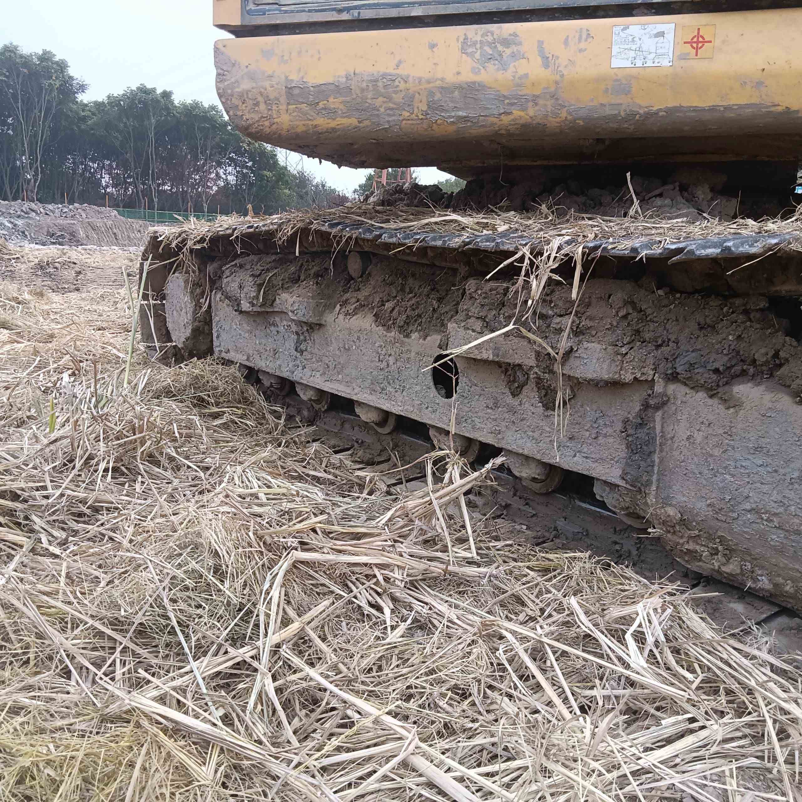 KomatsuPC130-8MO   Excavator