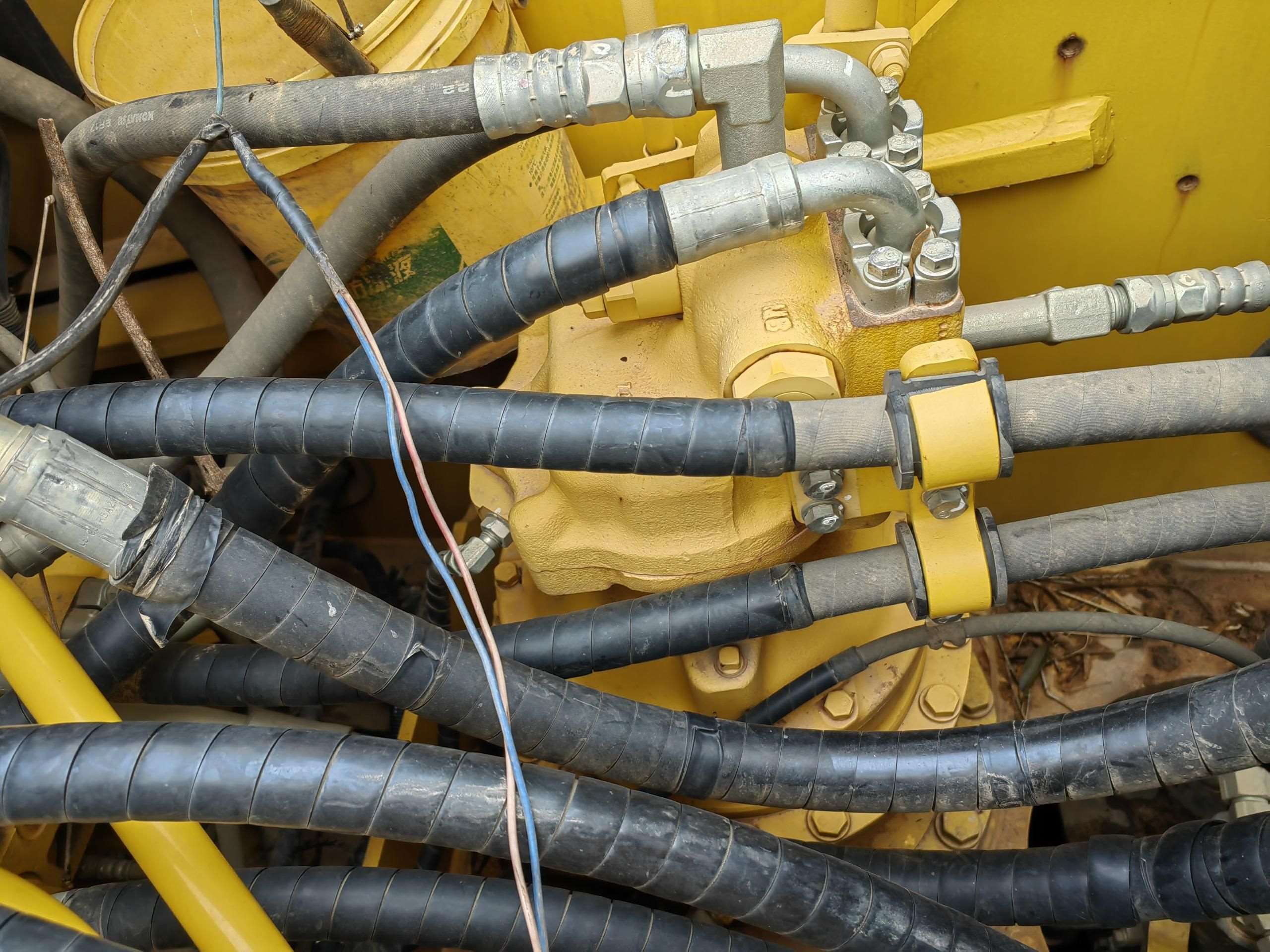 Komatsu PC130-8MO  Excavator