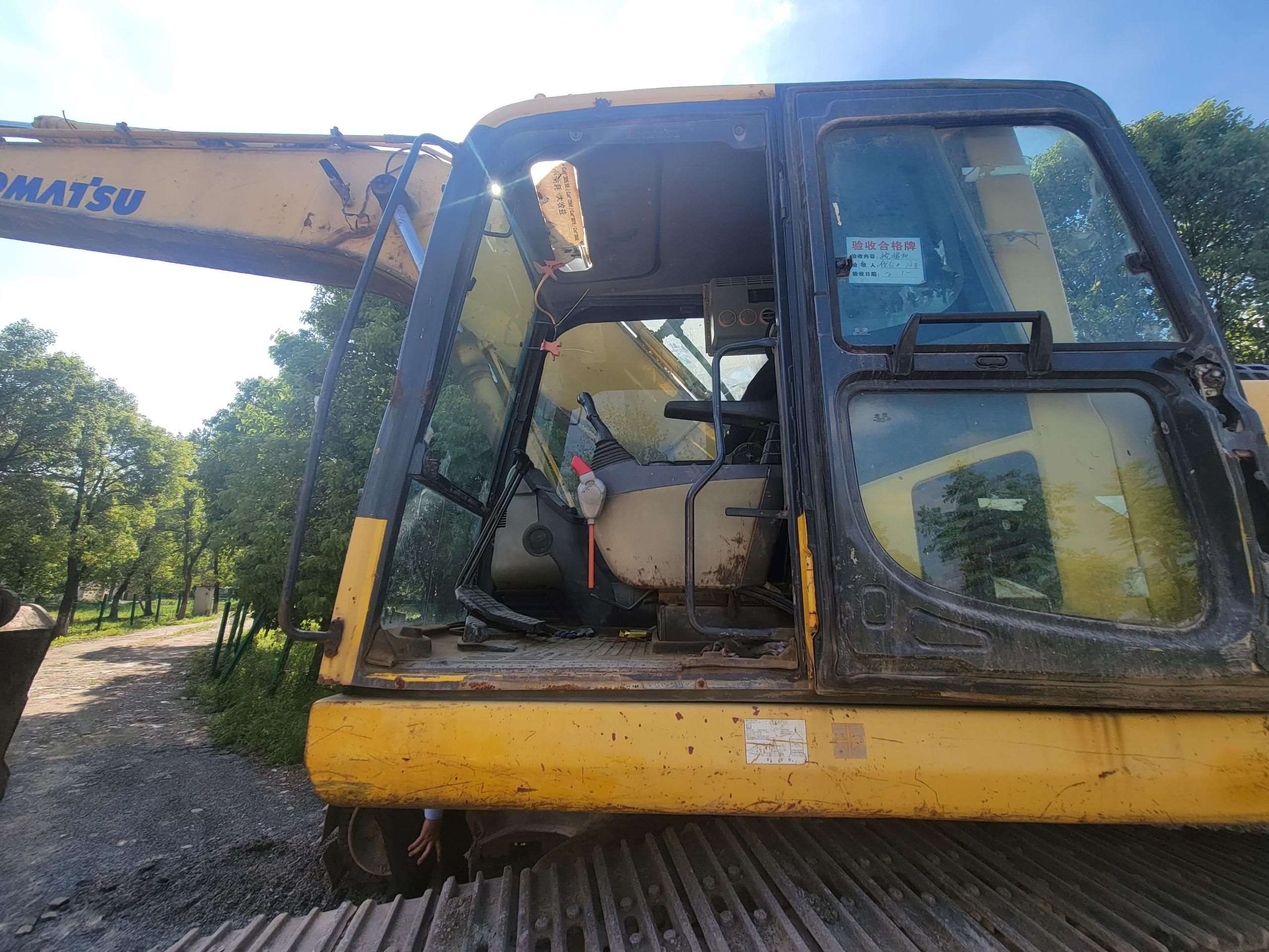 Komatsu PC200-8  Excavator