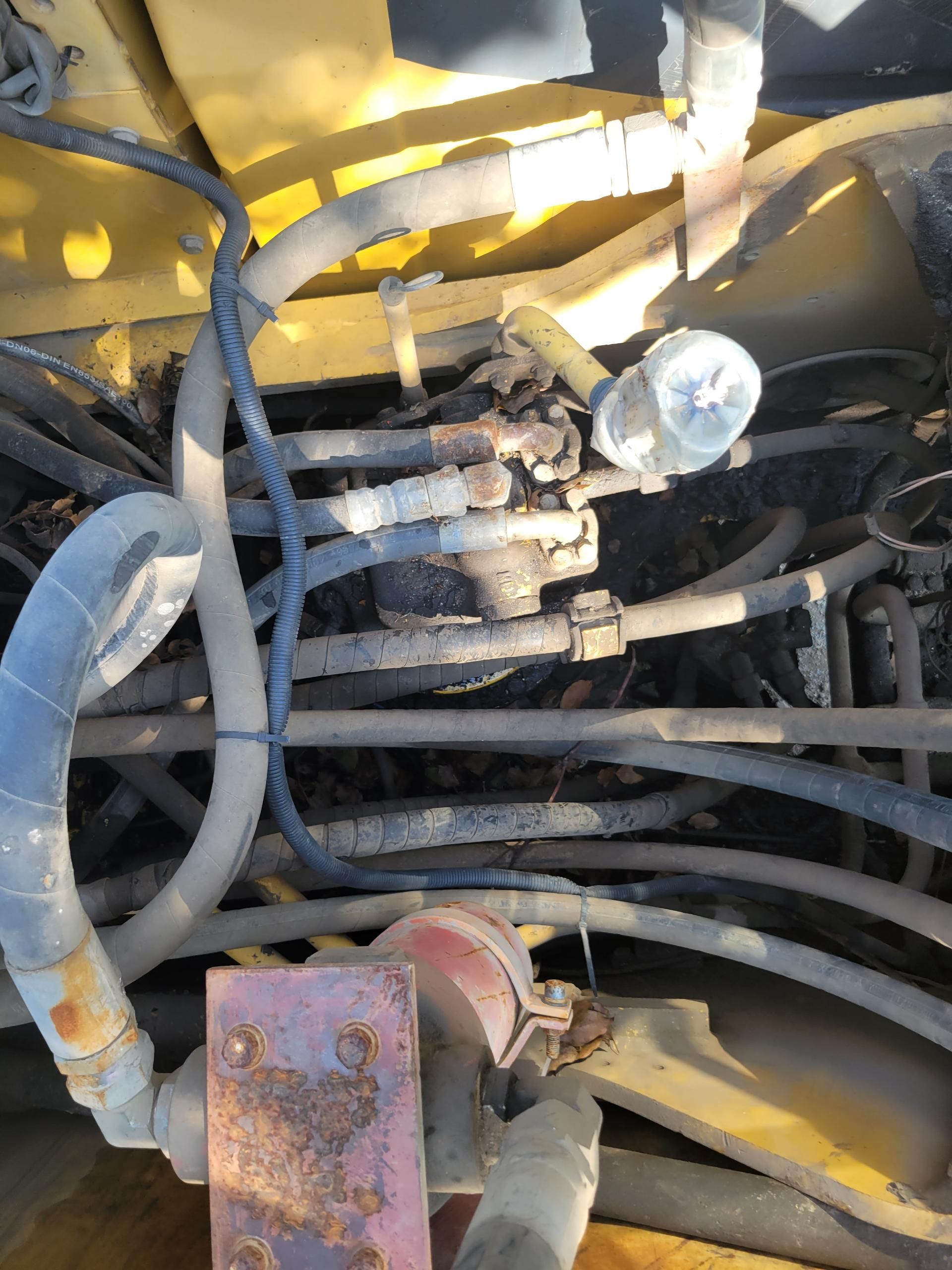 Komatsu PC200-8  Excavator