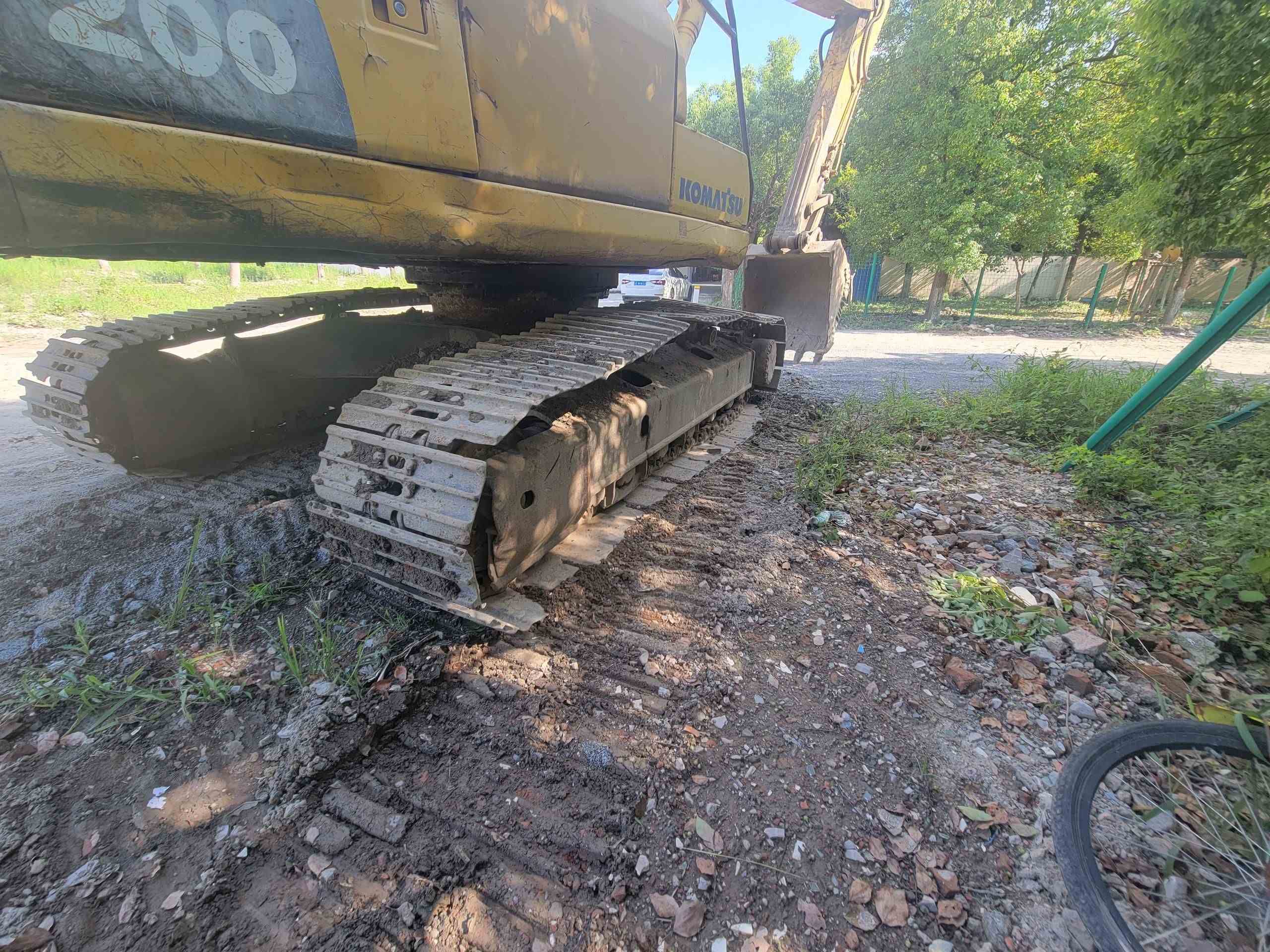 Komatsu PC200-8  Excavator