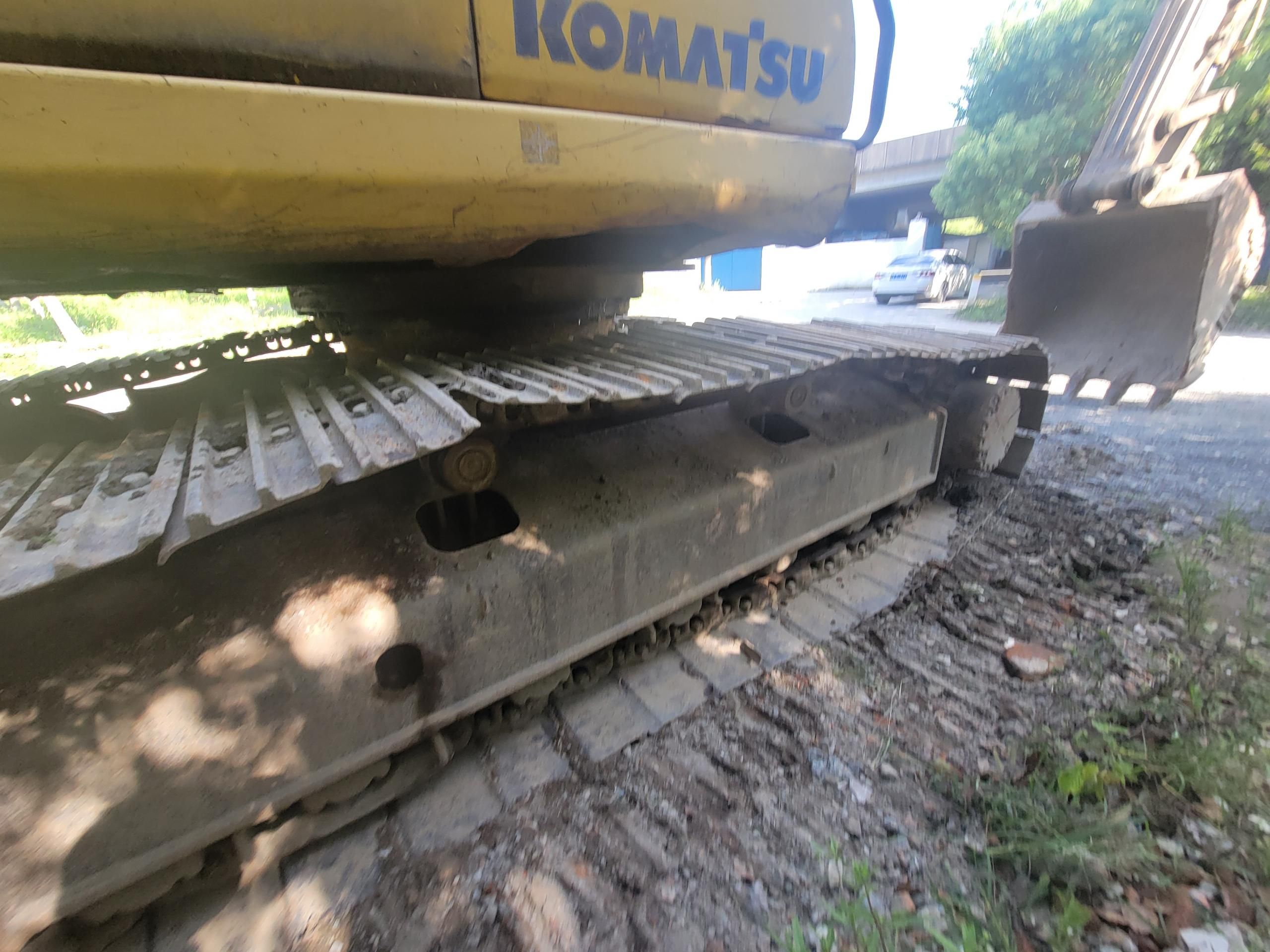 Komatsu PC200-8  Excavator