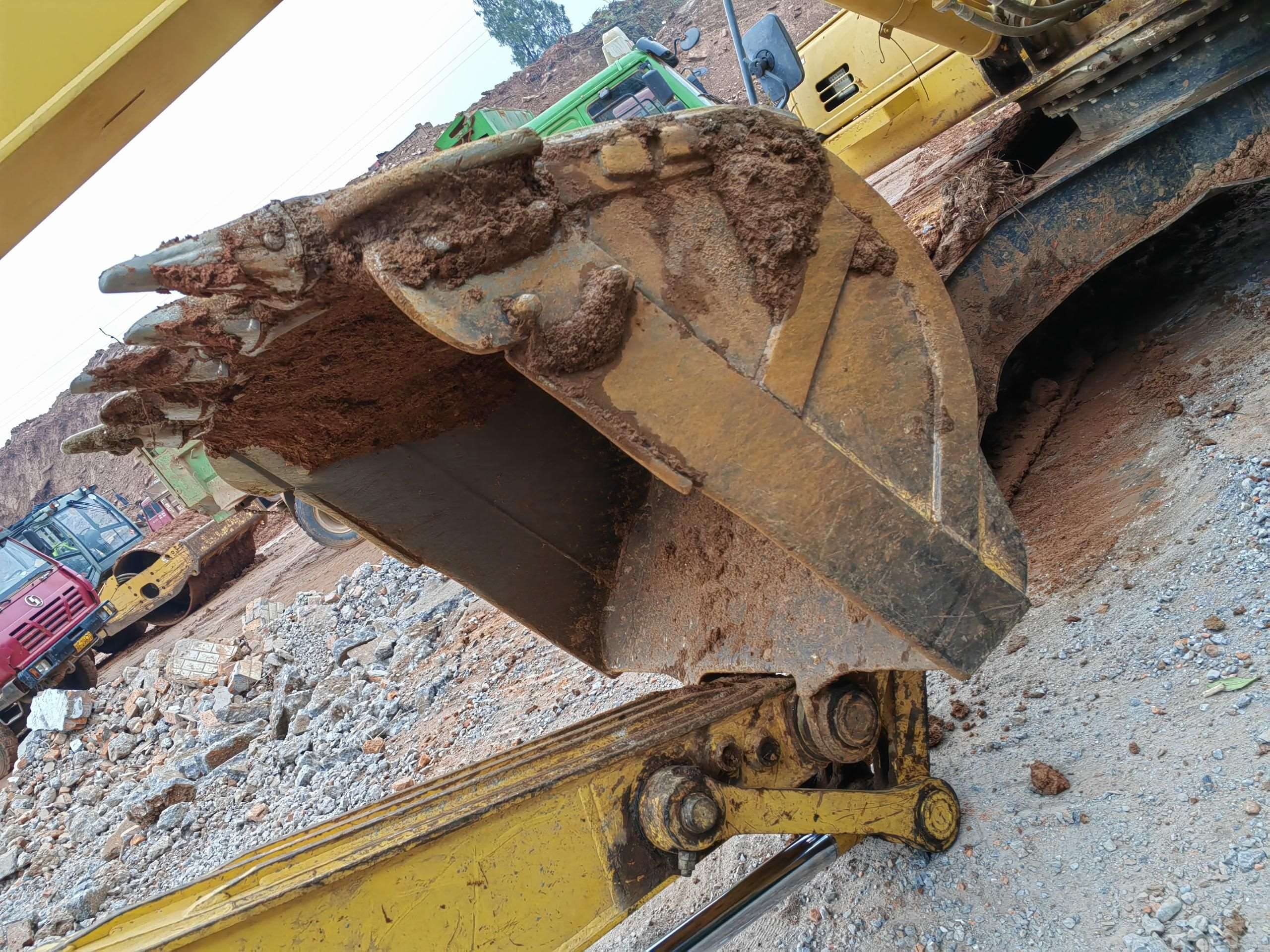 Komatsu PC200-8M0  Excavator