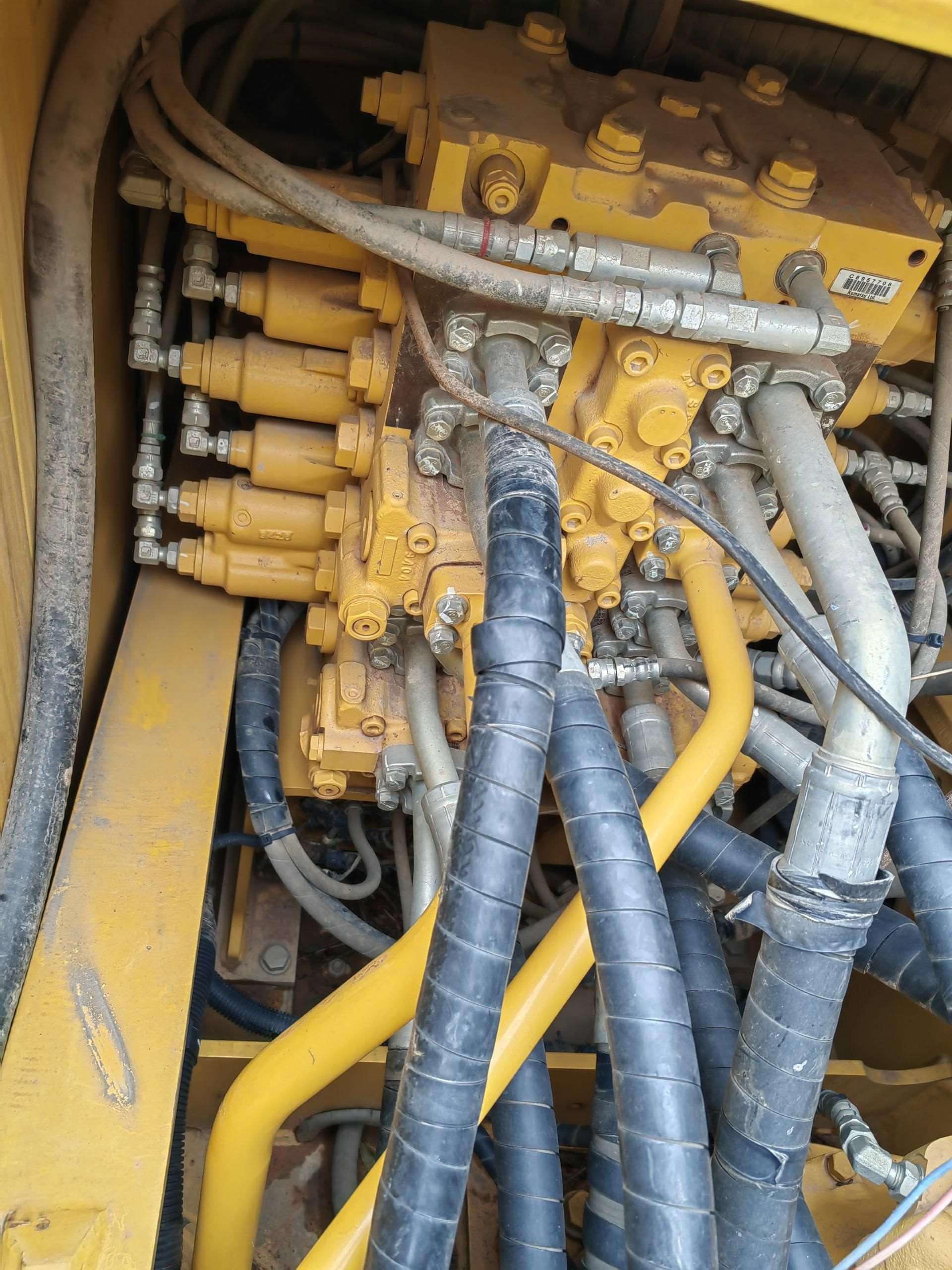 Komatsu PC200-8M0  Excavator