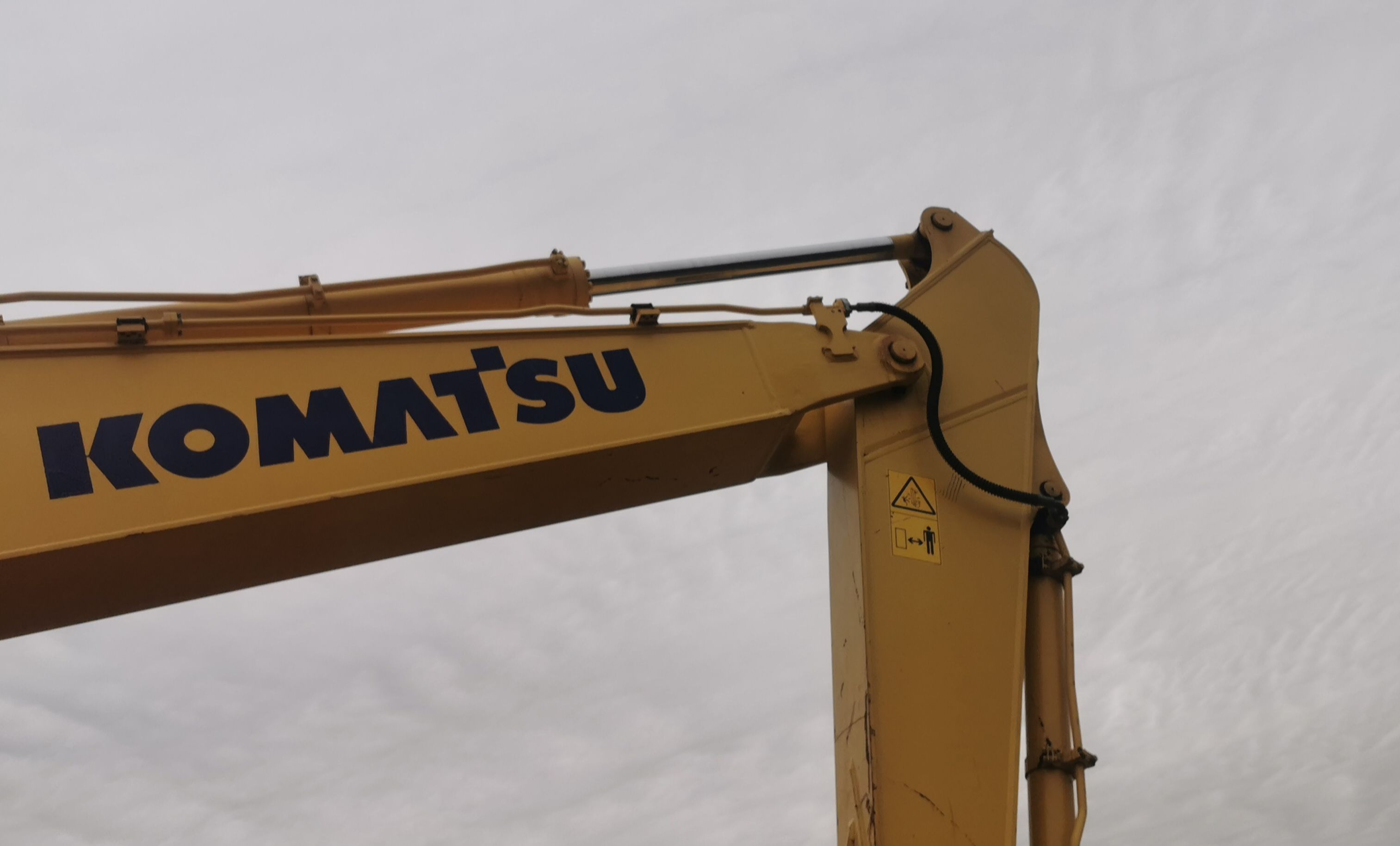 Komatsu  PC200-8M0   Excavator