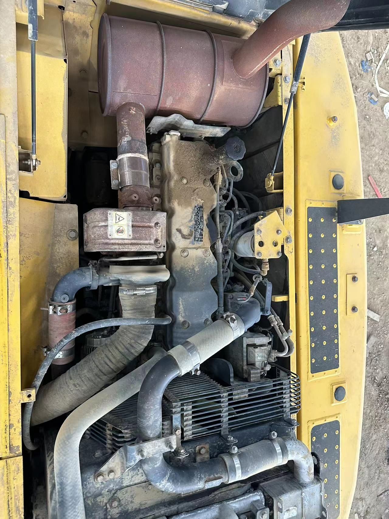 Komatsu   PC200-8N1   Excavator