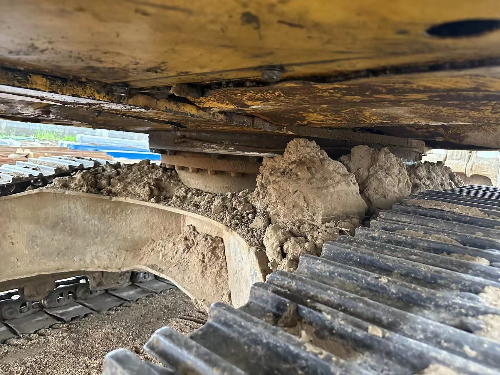 Komatsu   PC200-8N1   Excavator