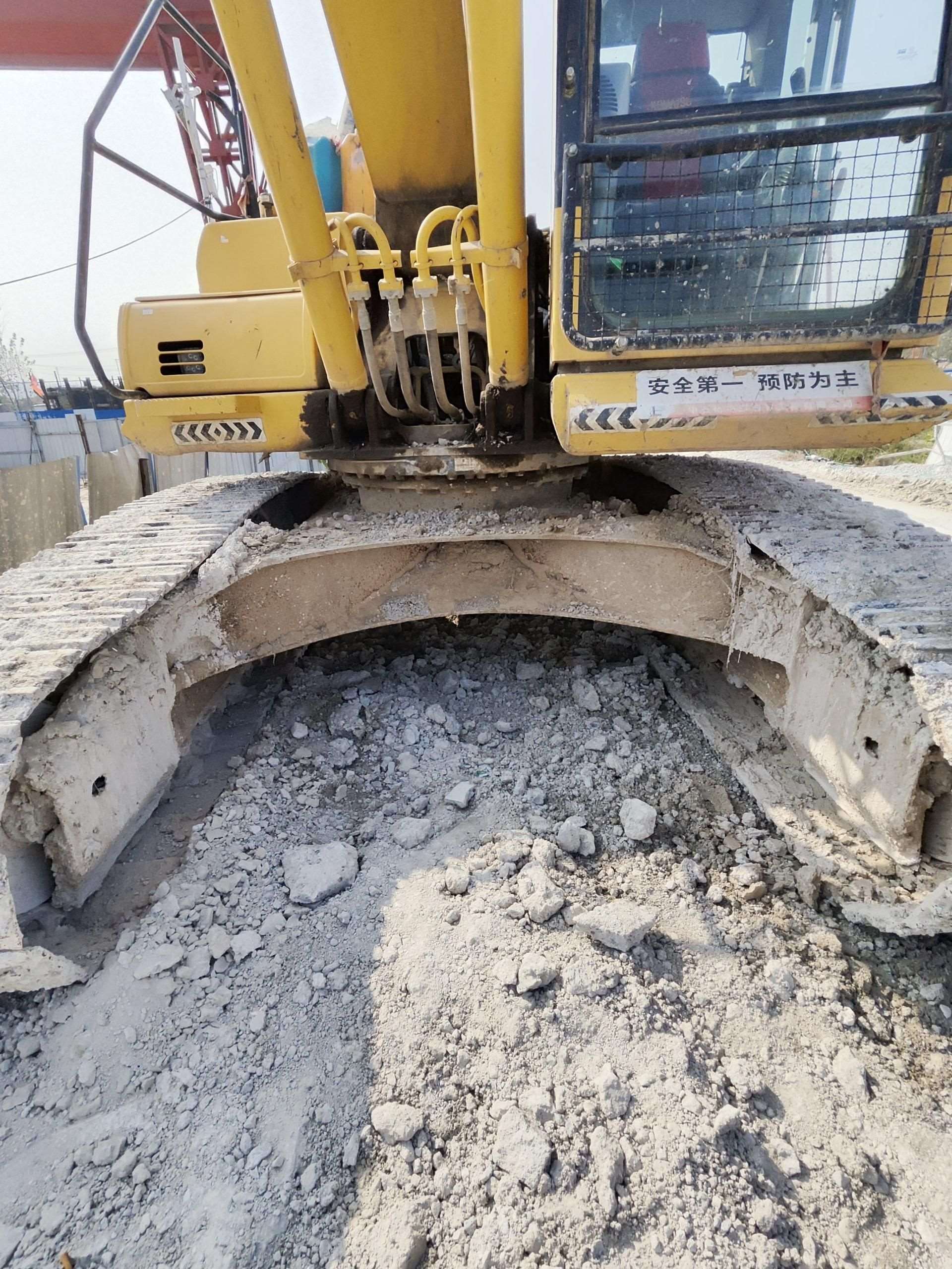 Komatsu PC210-8M0  Excavator