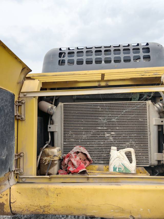 Komatsu   PC300-7  Excavator