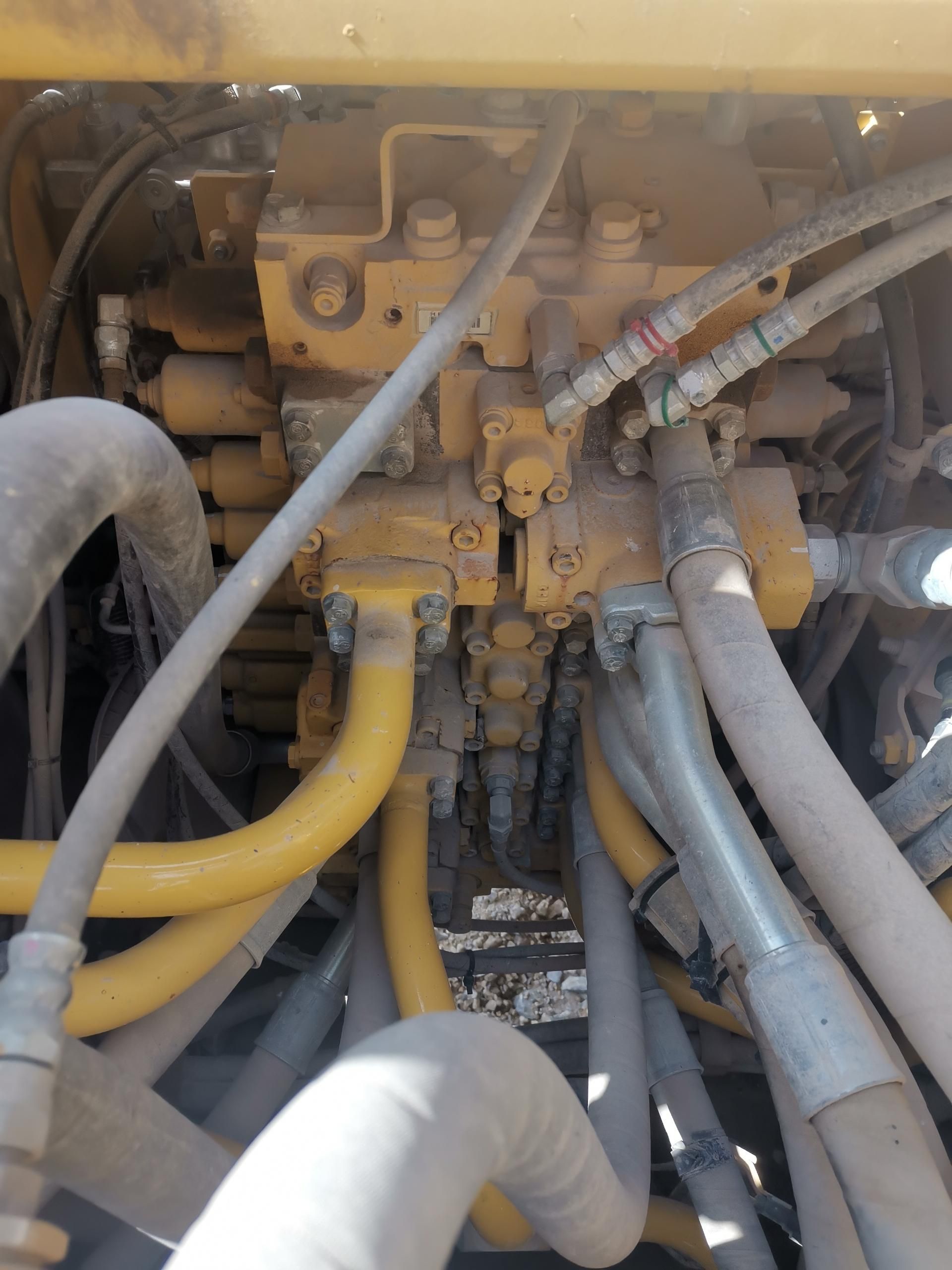 Komatsu  PC500LC-10M0   Excavator