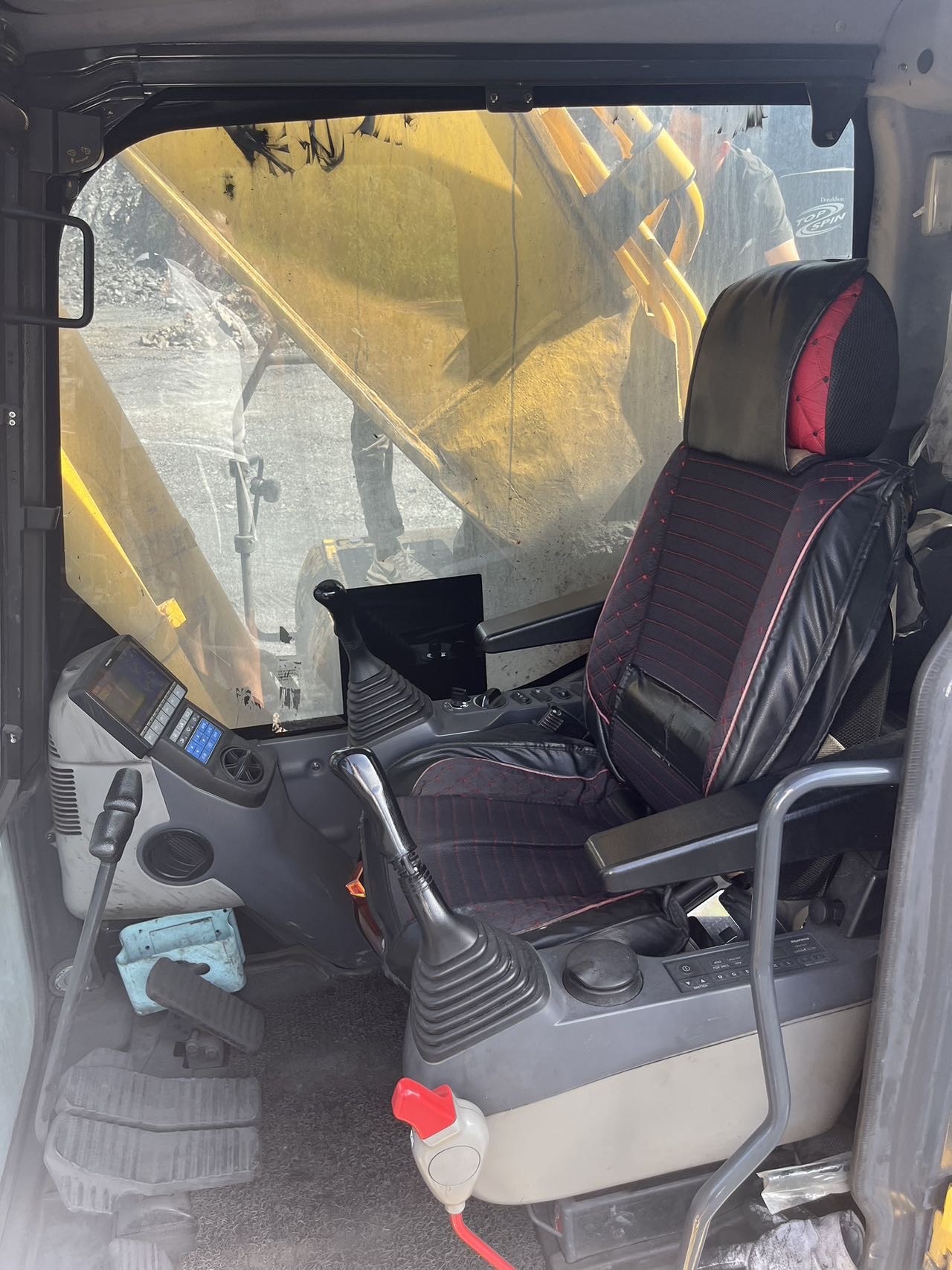 Komatsu PC500LC-10M0    Excavator