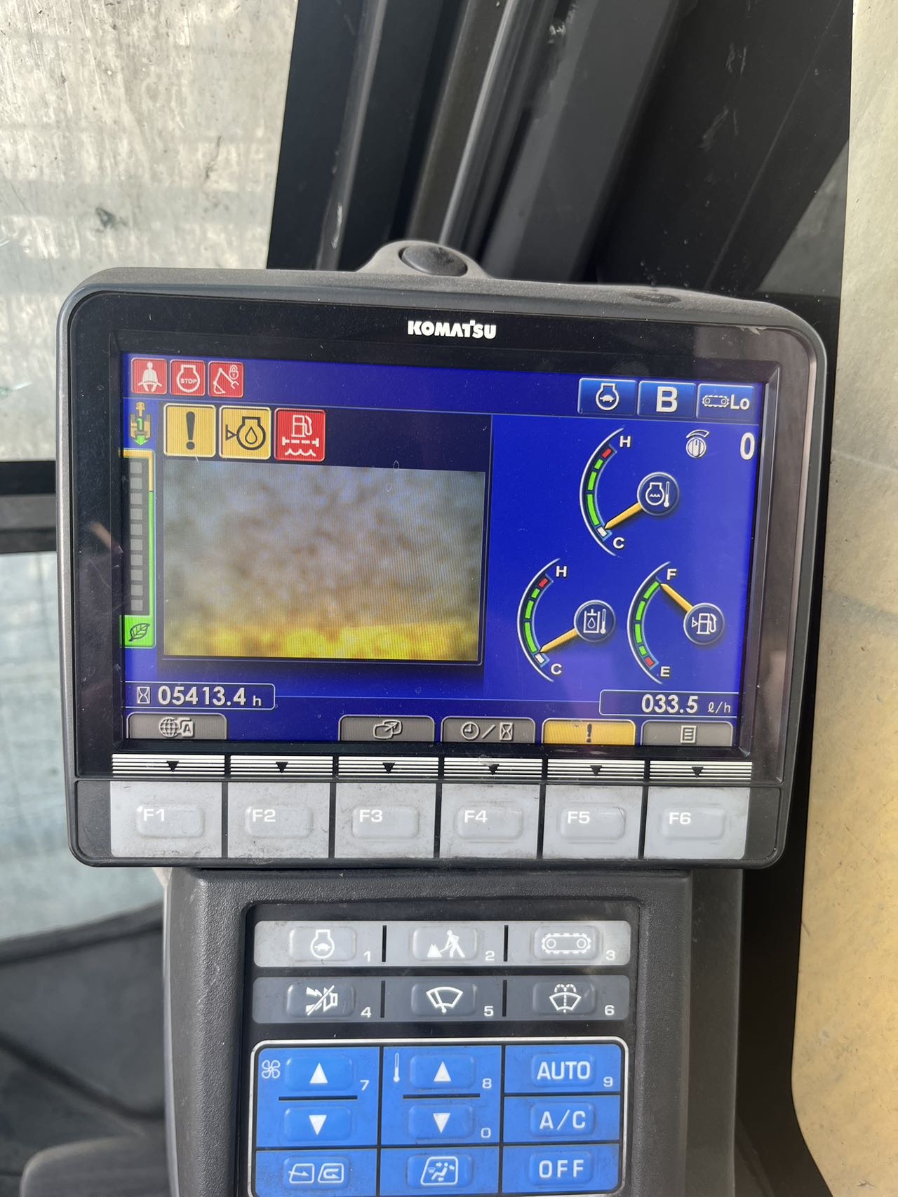 Komatsu PC500LC-10M0    Excavator