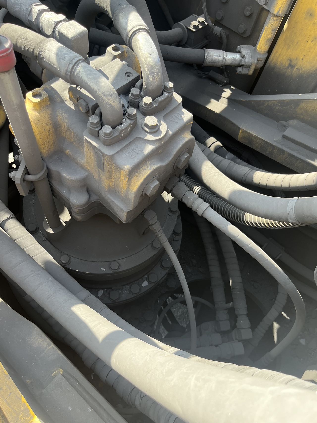 Komatsu PC500LC-10M0    Excavator