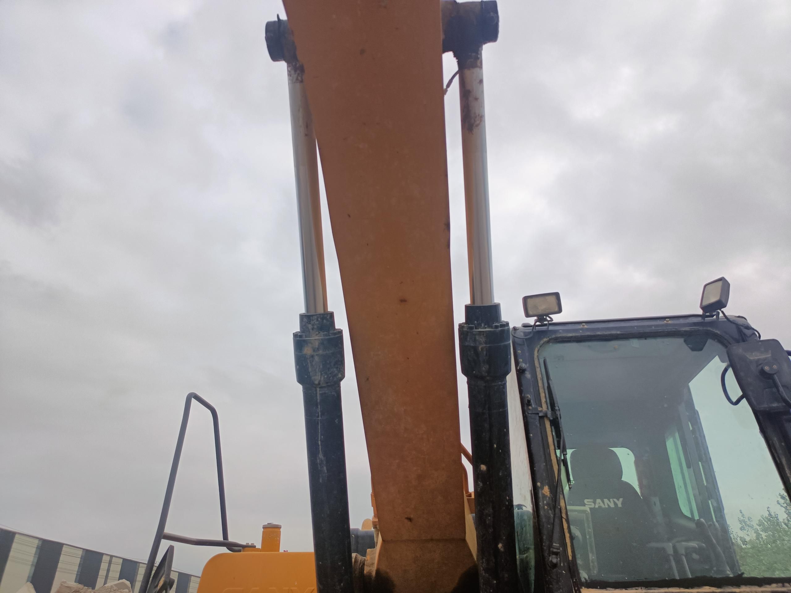 SANY 205C  Excavator