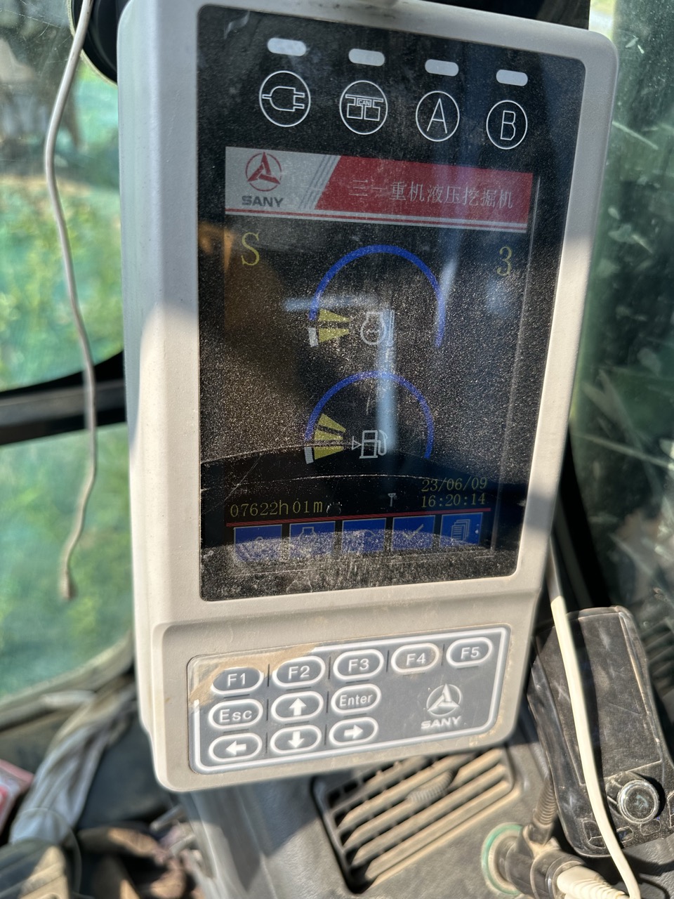 SANY 215C   Excavator