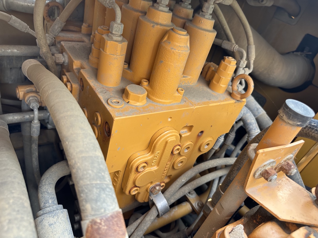 SANY 215C   Excavator