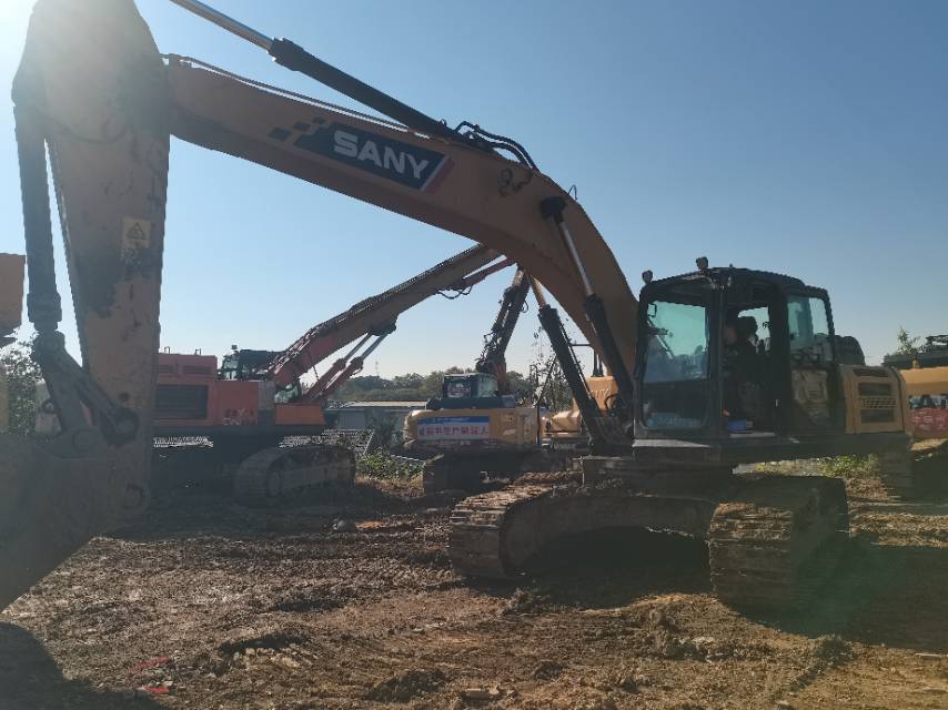 SANY 245H  Excavator