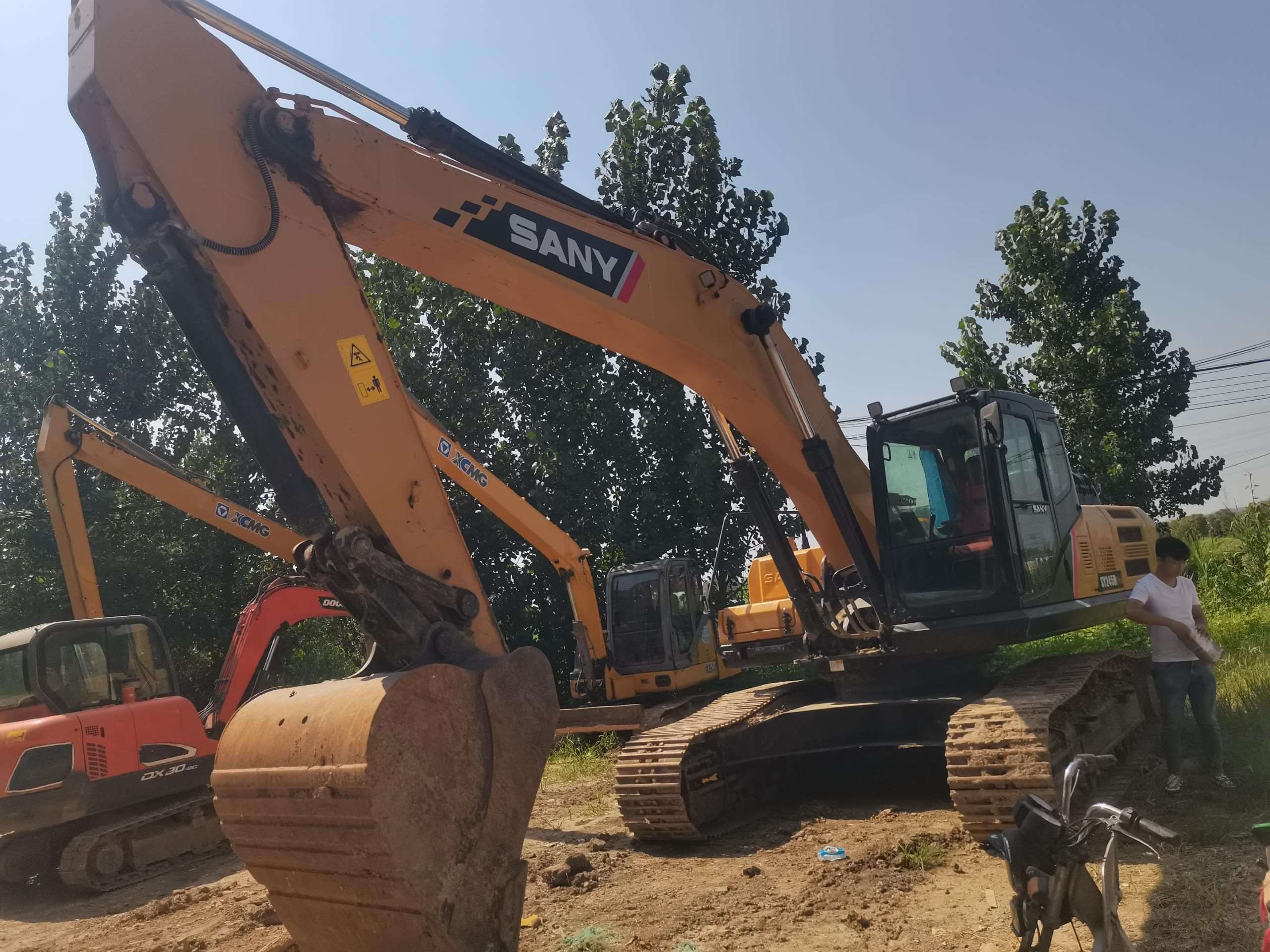 SANY 245H   Excavator