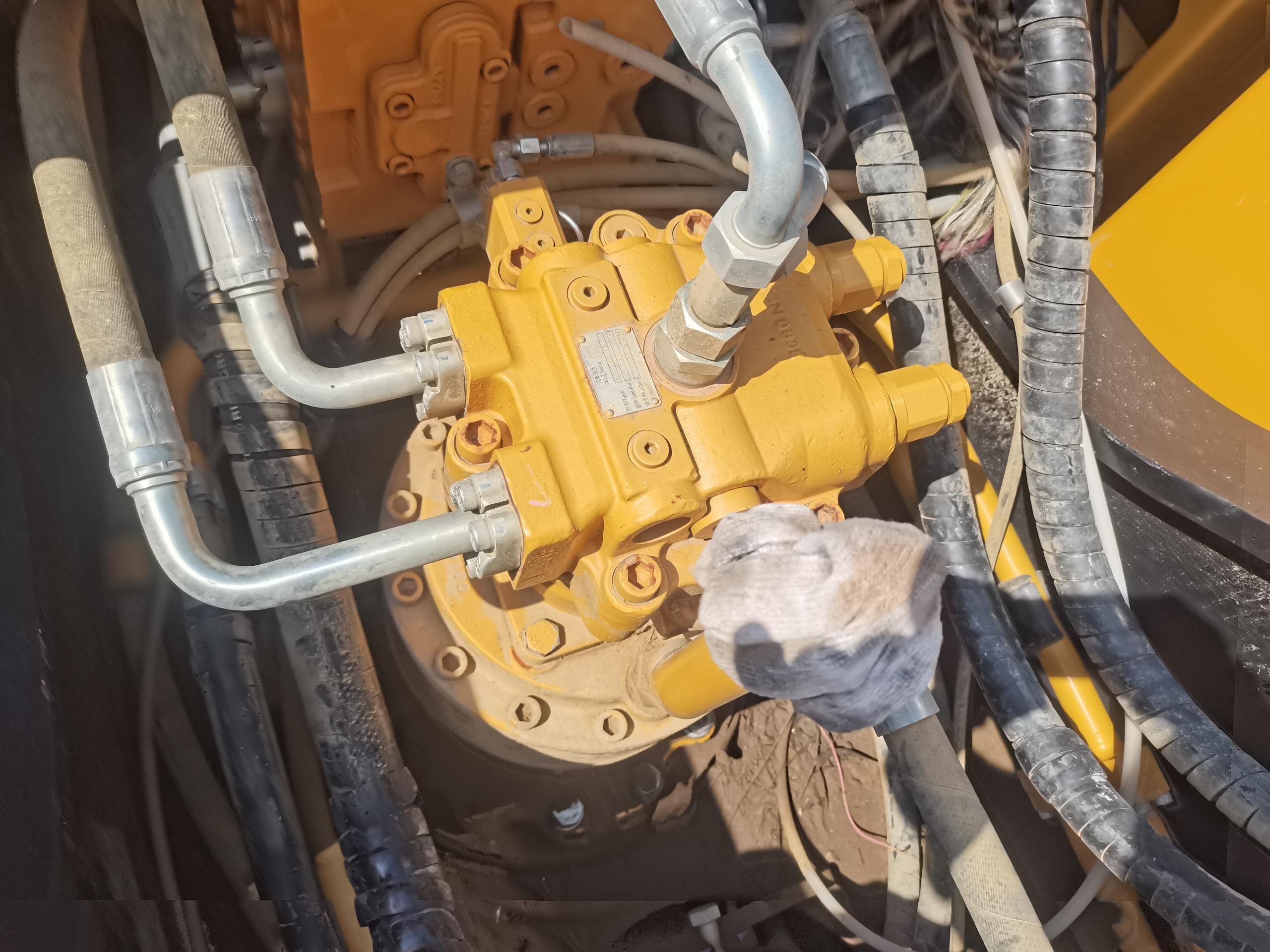 SANY 245H   Excavator