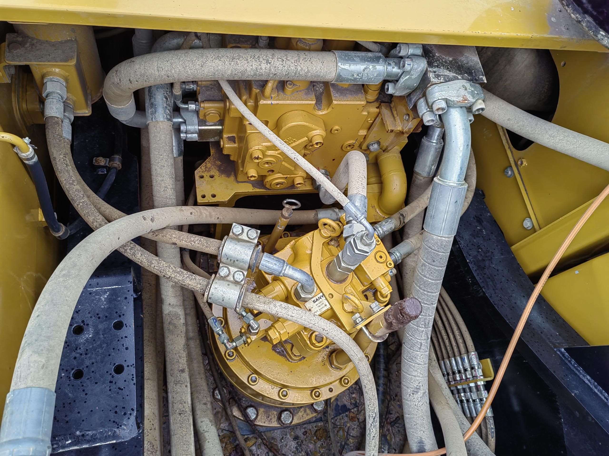 SANY 375H   Excavator