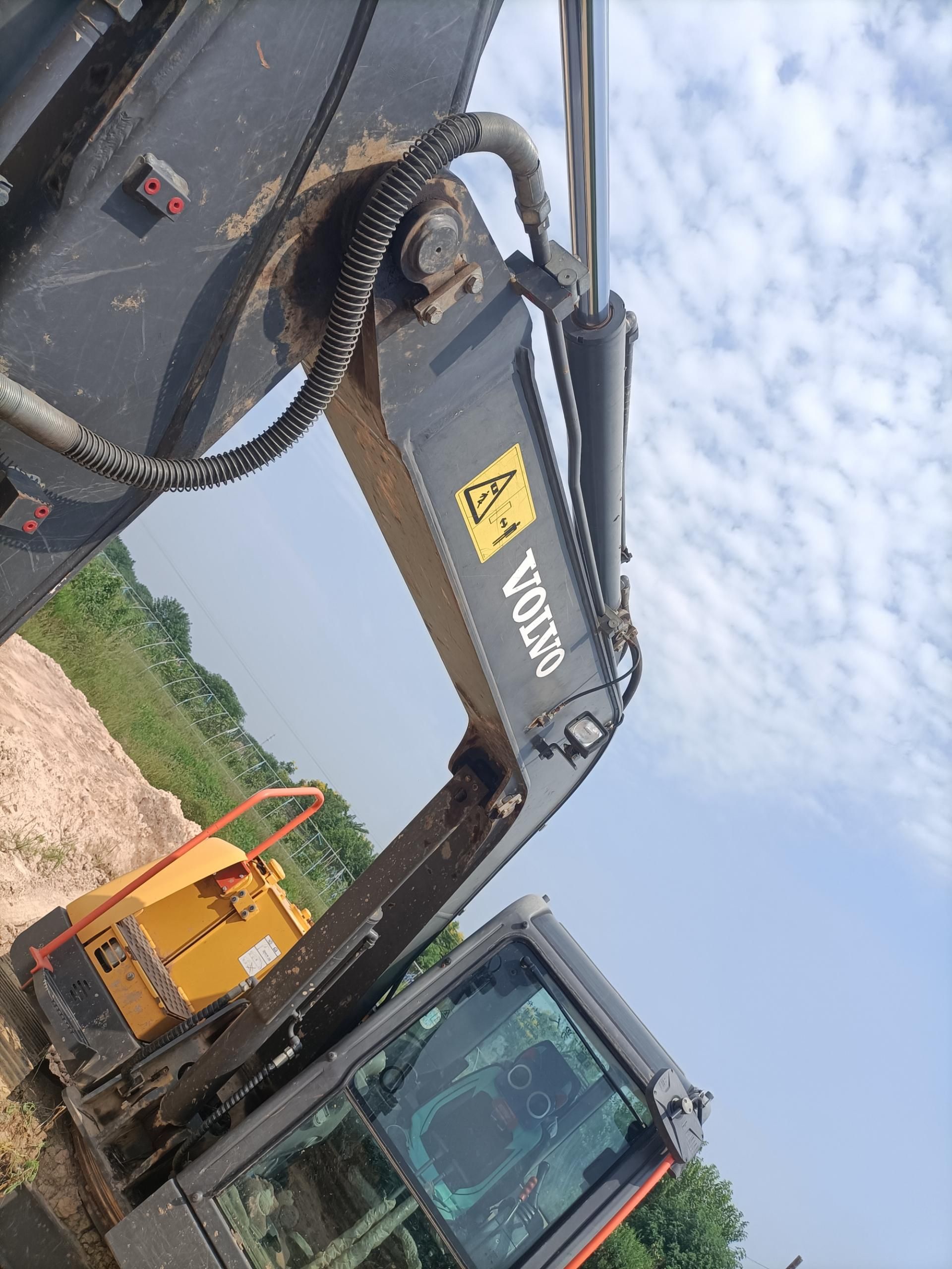 VOLVO EC75DAG   Excavator