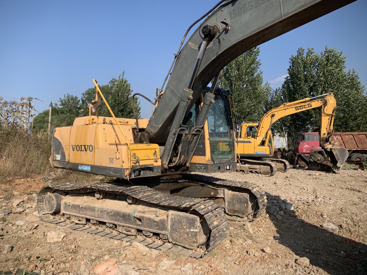 VOLVO EC210BLC    Excavator