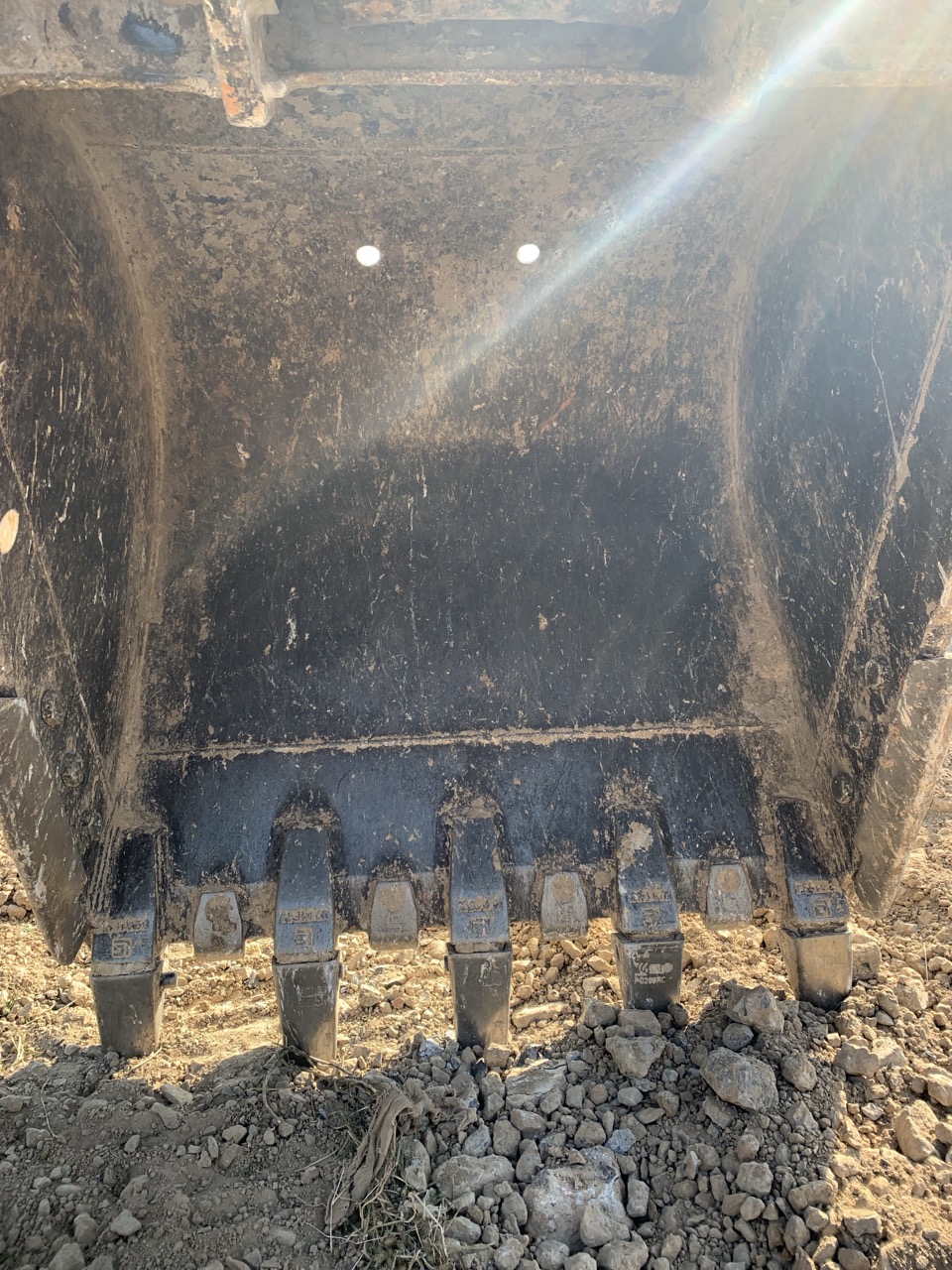 VOLVO EC210BLC    Excavator