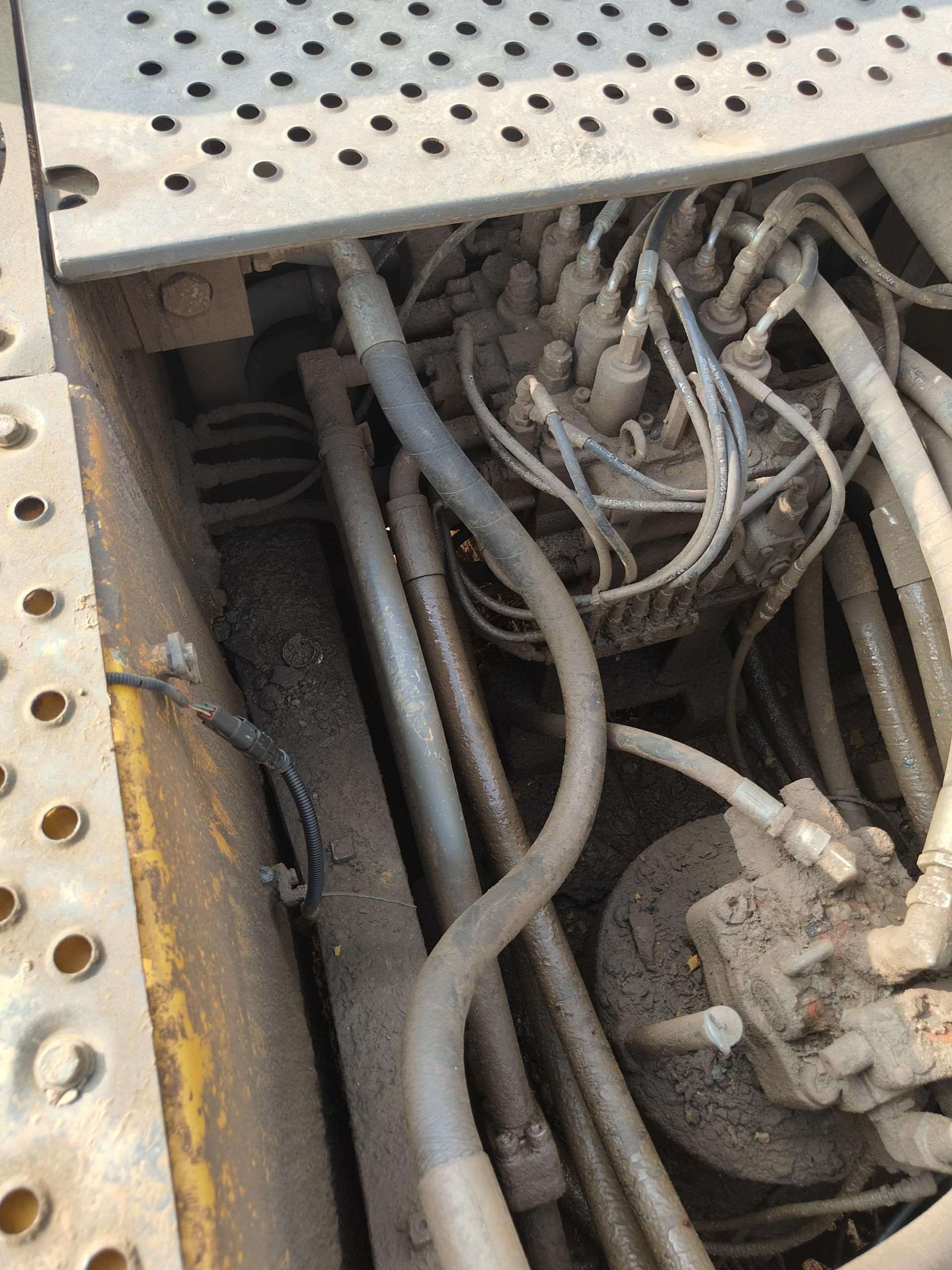 VOLVO EC350DL  Excavator