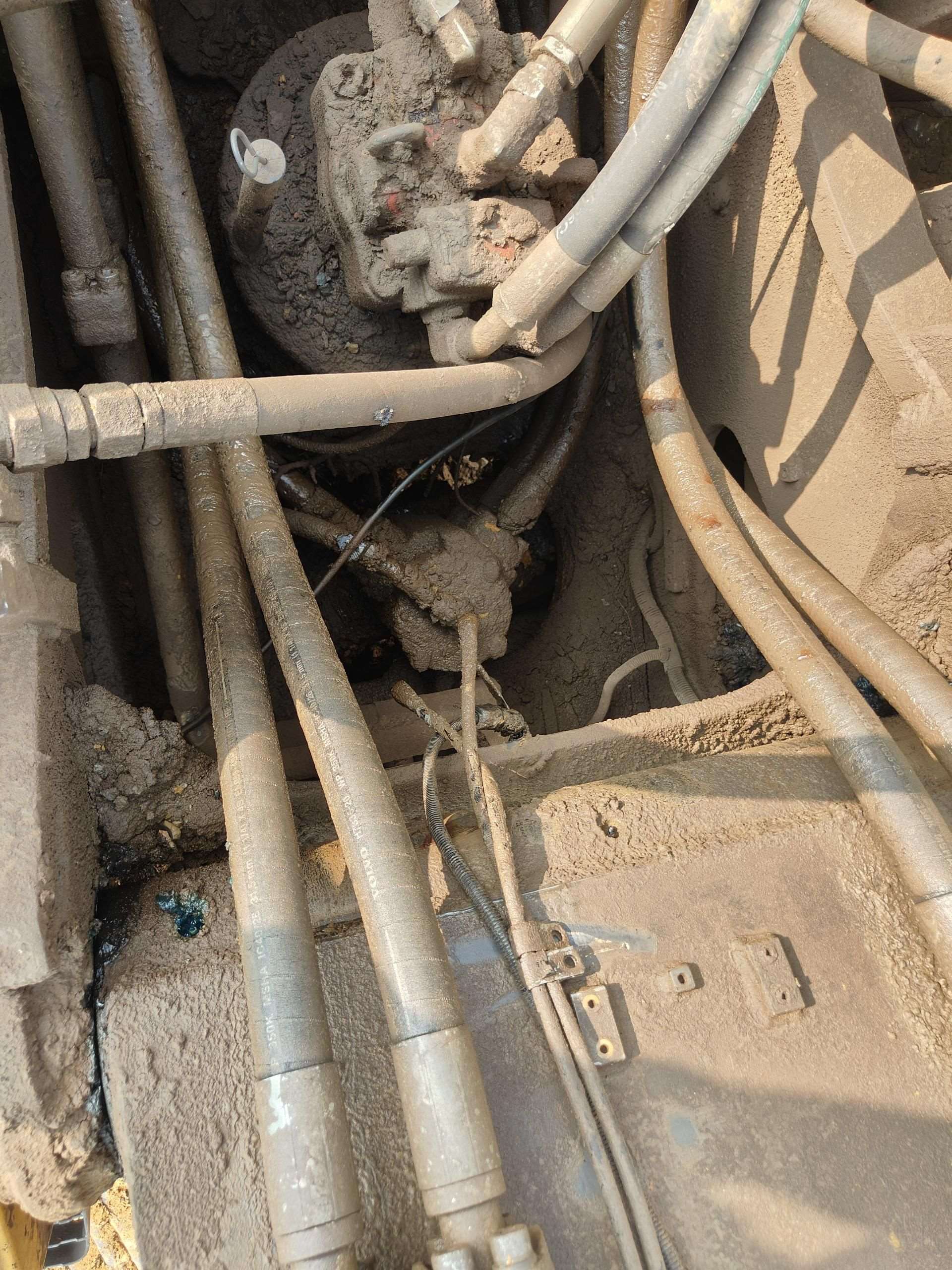 VOLVO EC350DL  Excavator